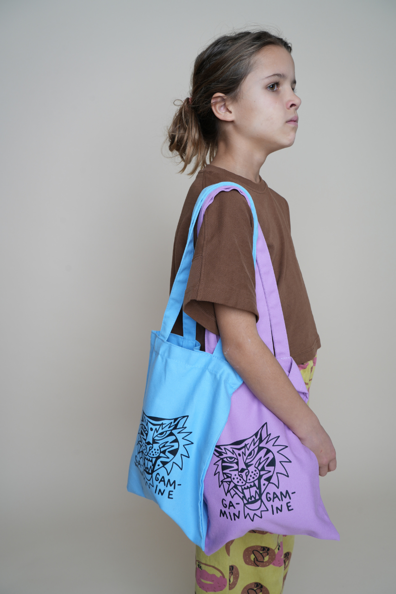 TROBBIES SLIM TOTE BAG