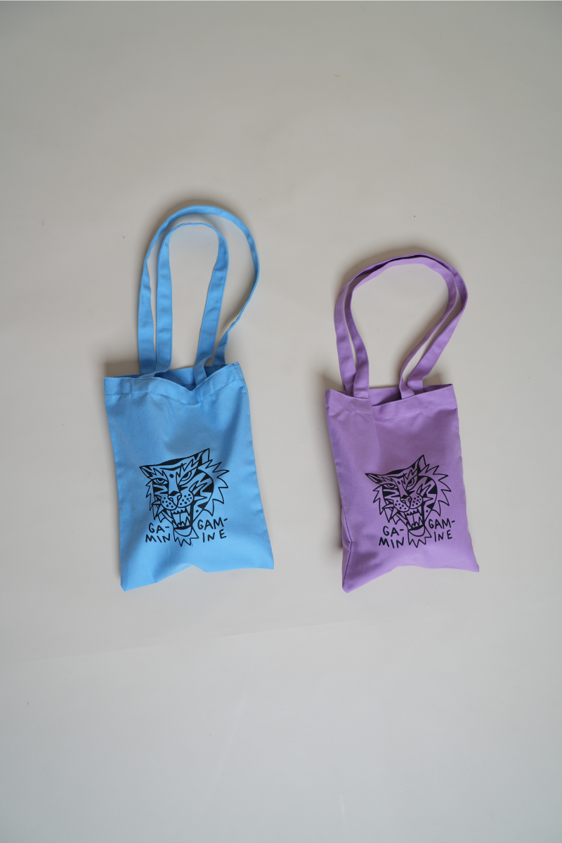 TROBBIES SLIM TOTE BAG