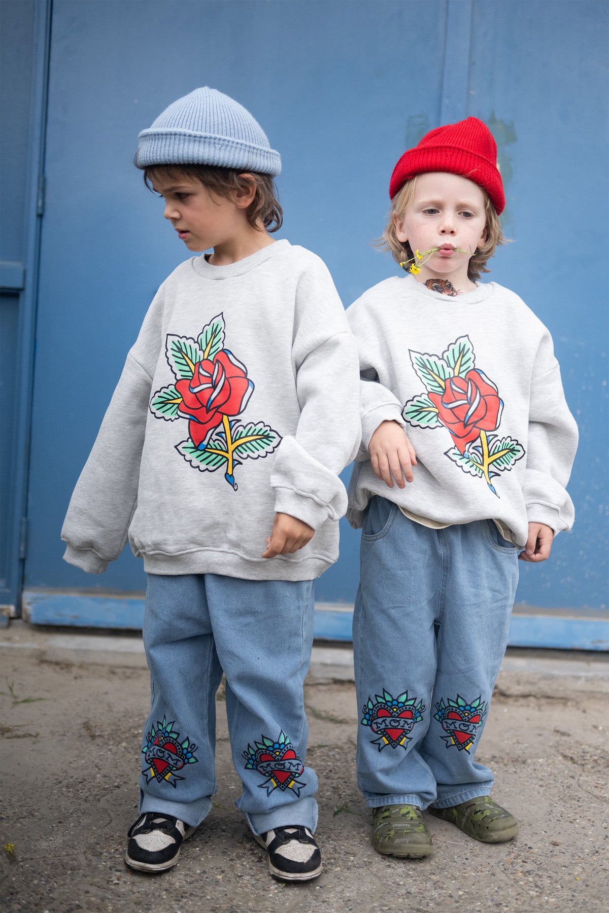 CLASSIC ROSE SWEATSHIRT