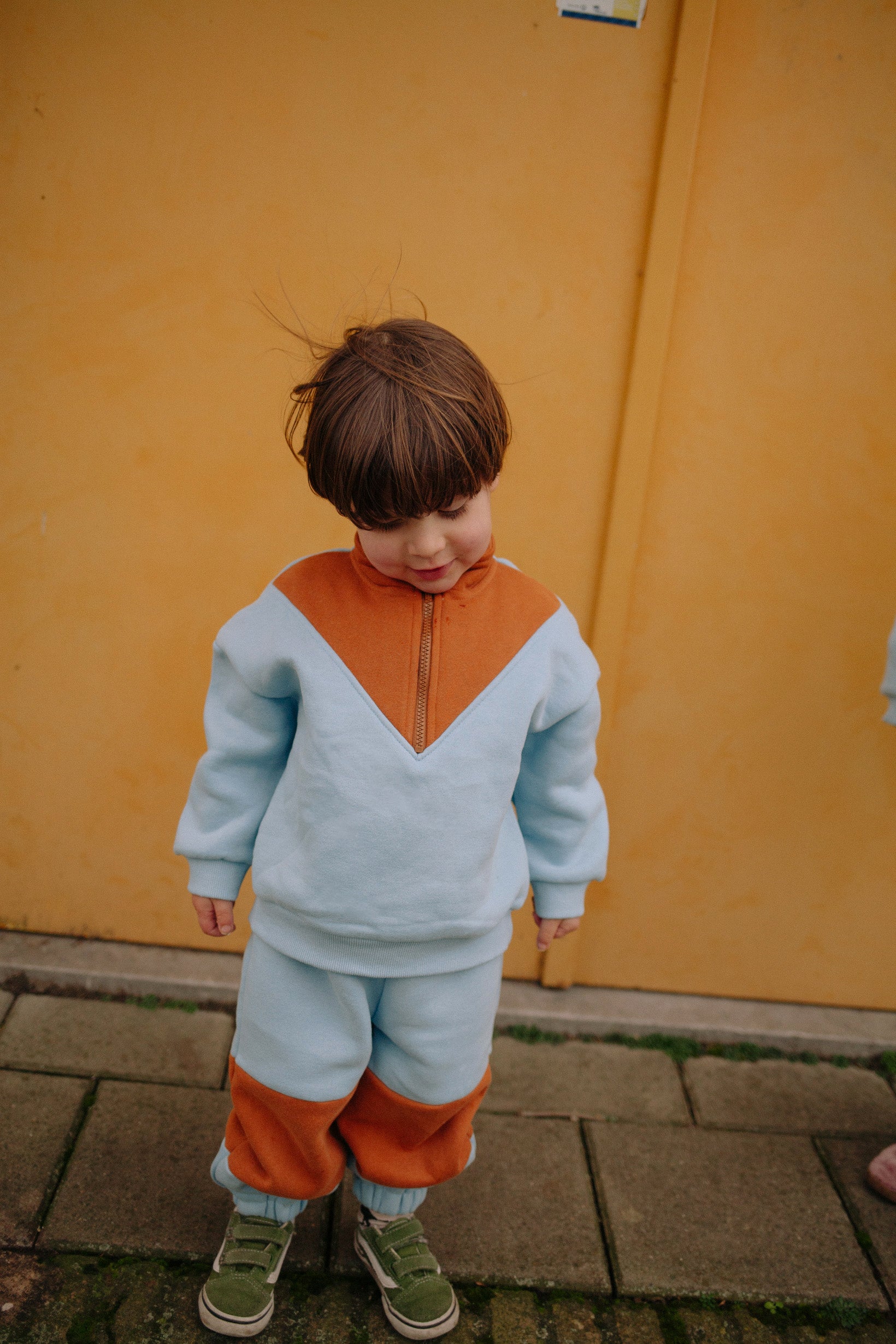 BI-COLOR BLUE TRACK SET