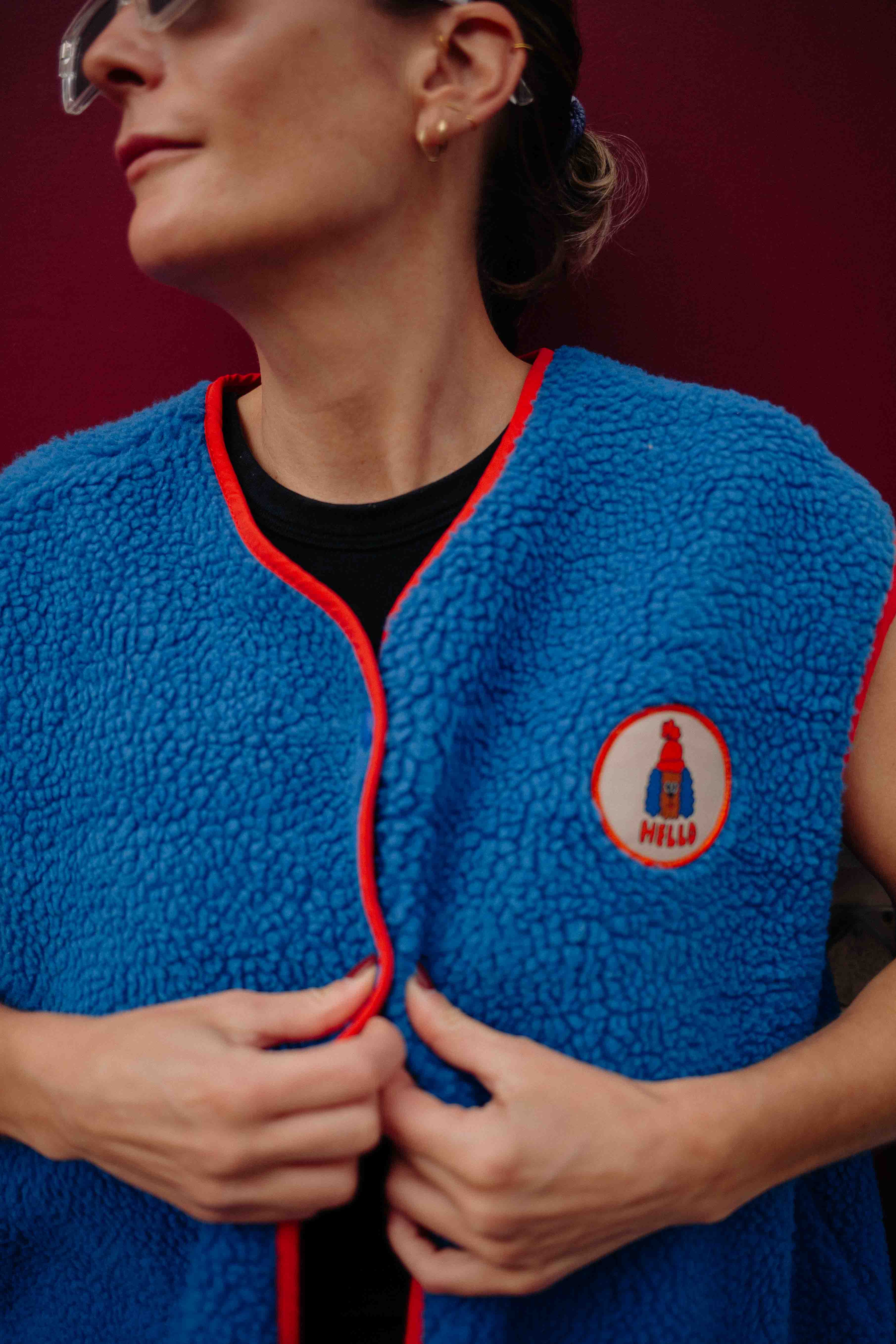 HELLO DOG WAISTCOAT WOMAN