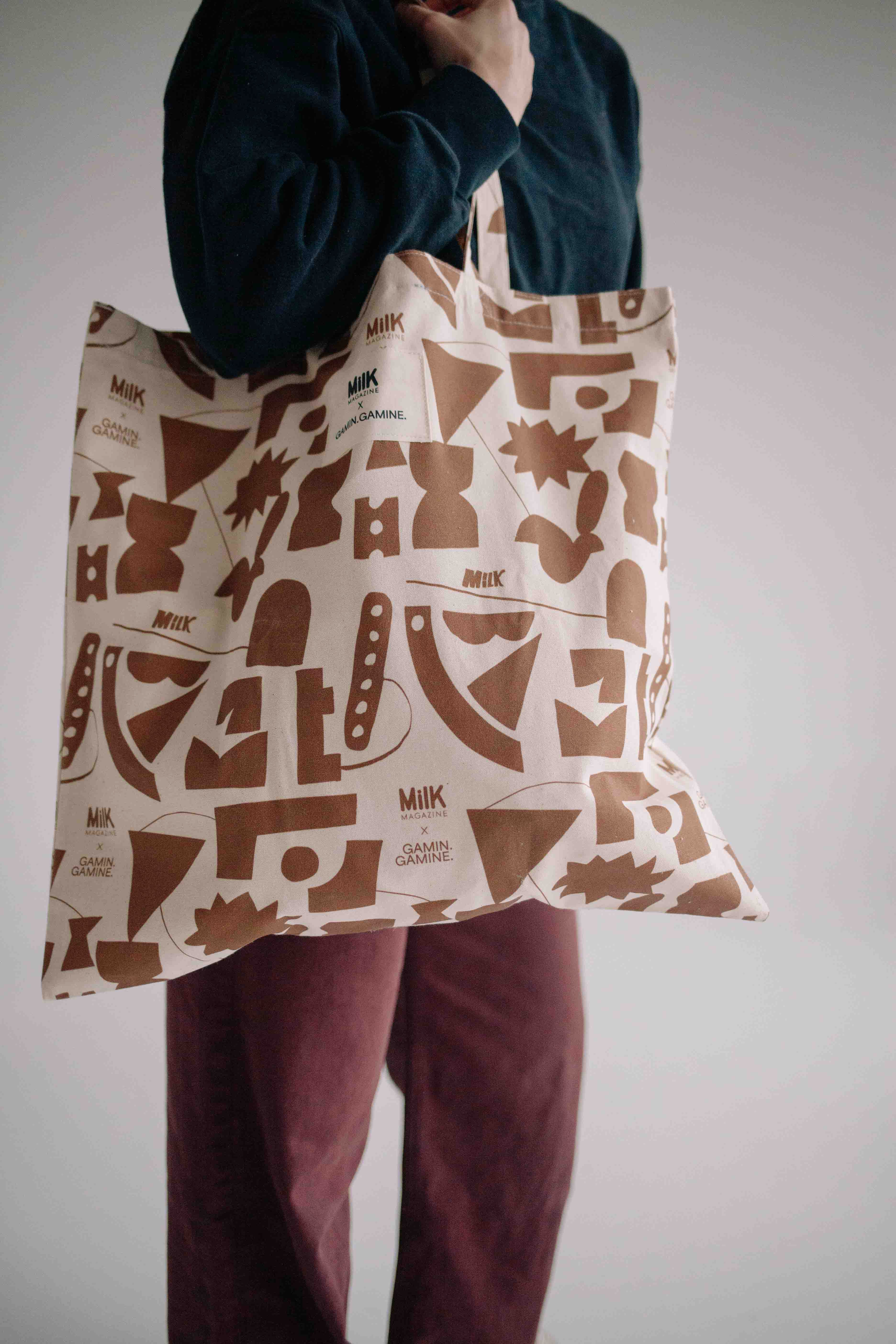 CHOCO MILK TOTE
