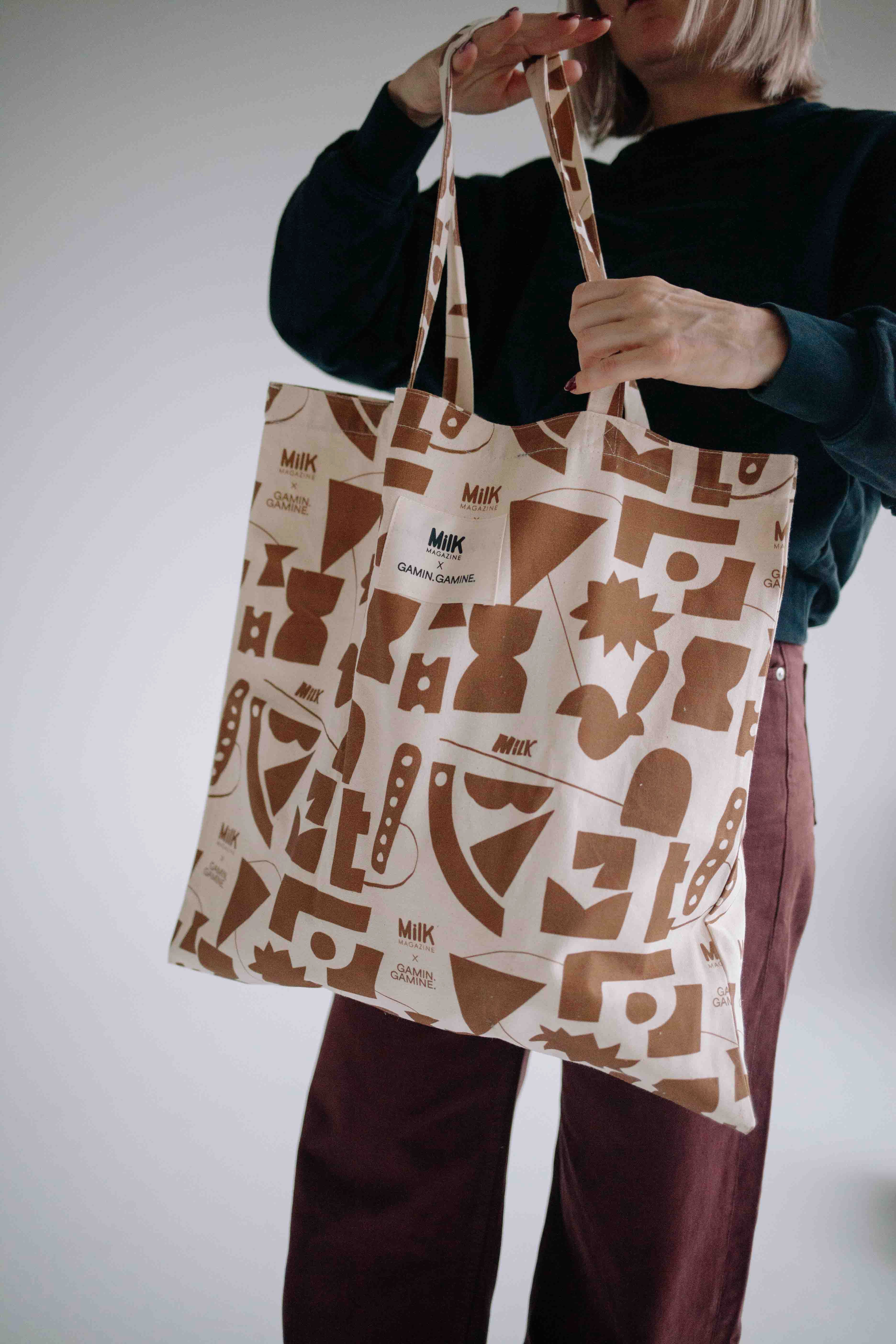 CHOCO MILK TOTE