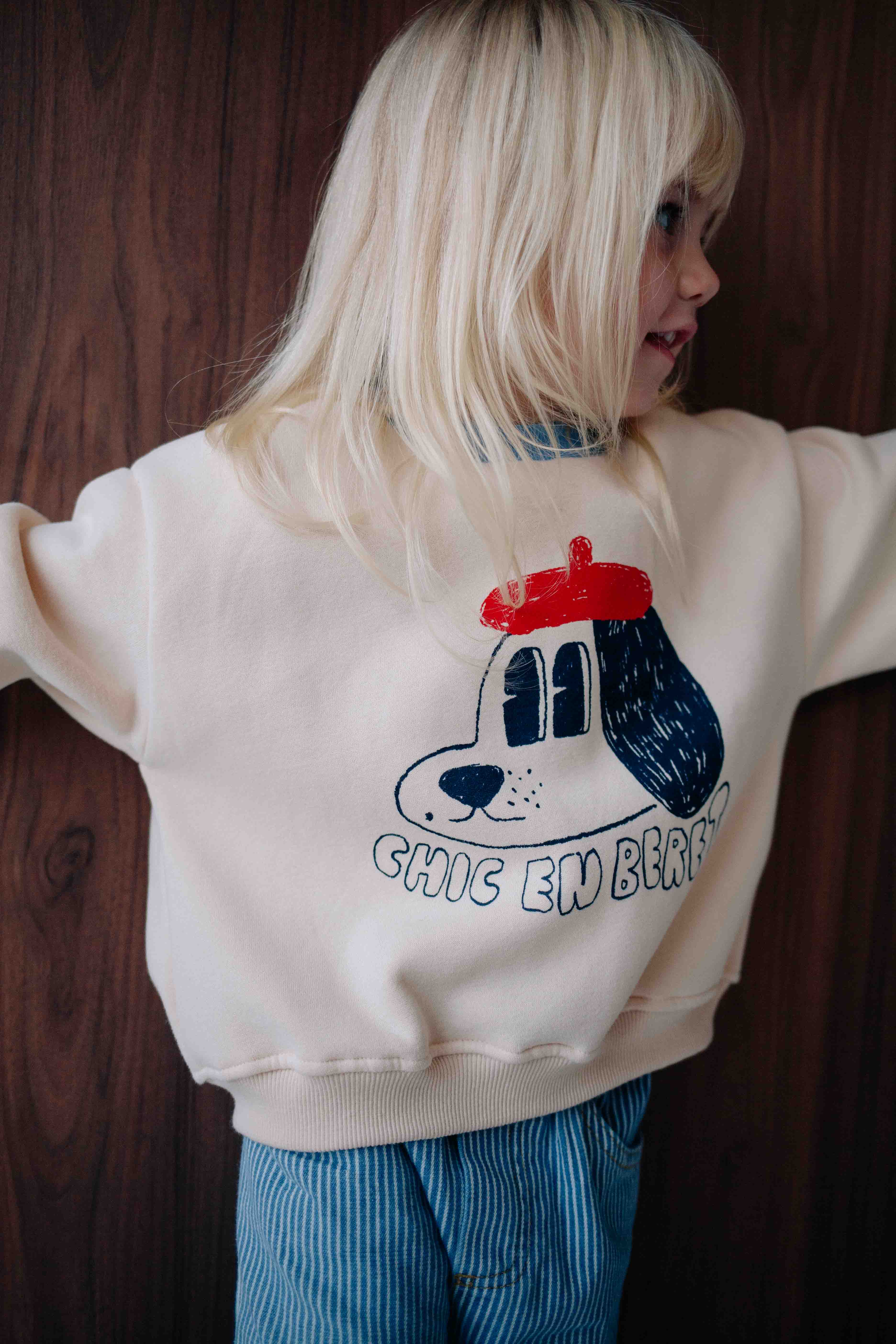 BERET DOG SWEATSHIRT