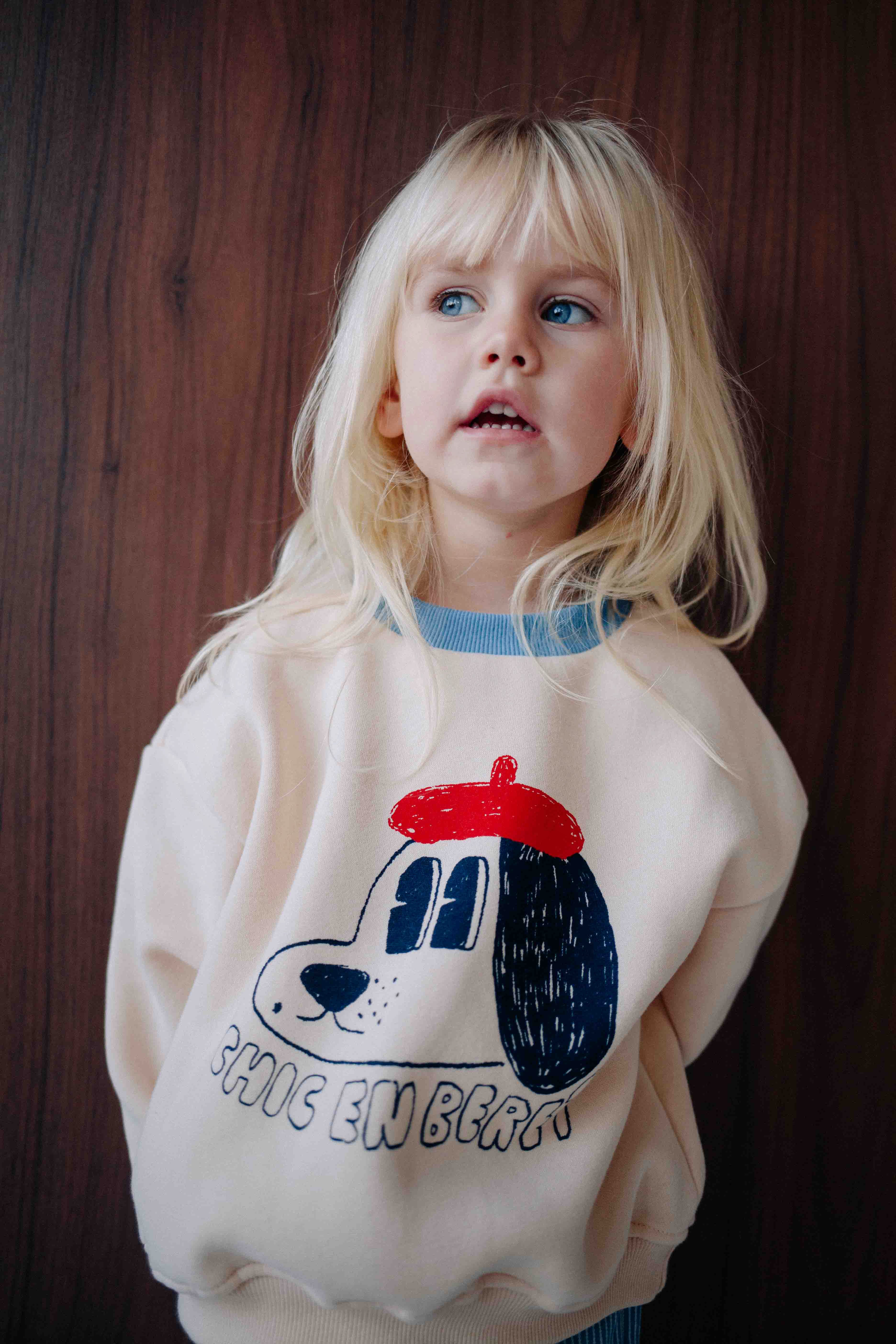 BERET DOG SWEATSHIRT