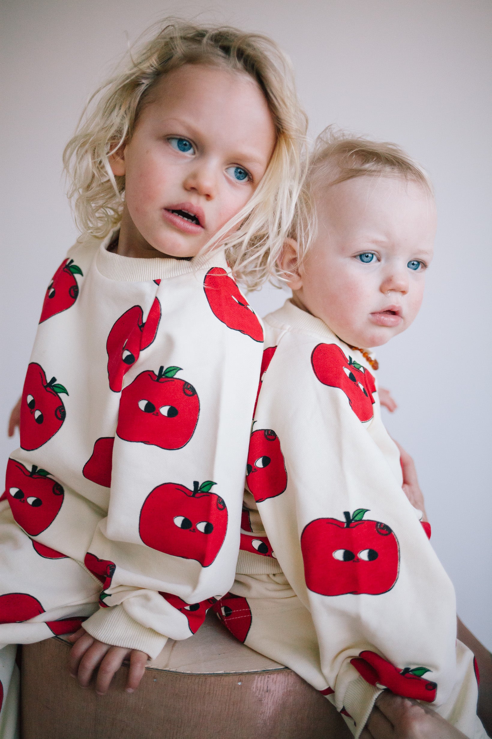 APPLE SET