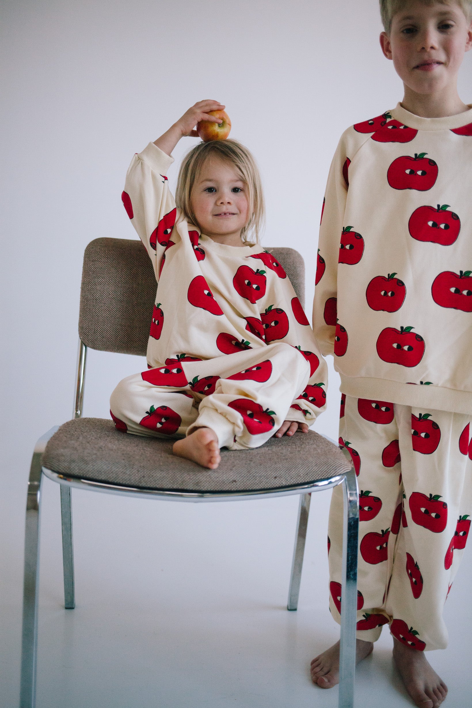 APPLE SET