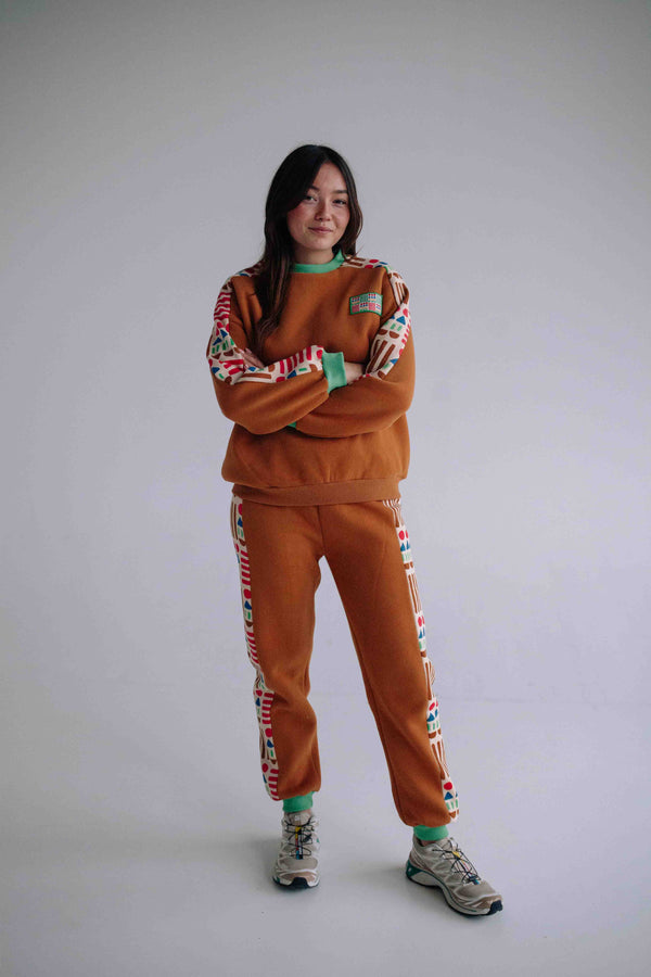 CINNAMON VILLAGE SET WOMAN