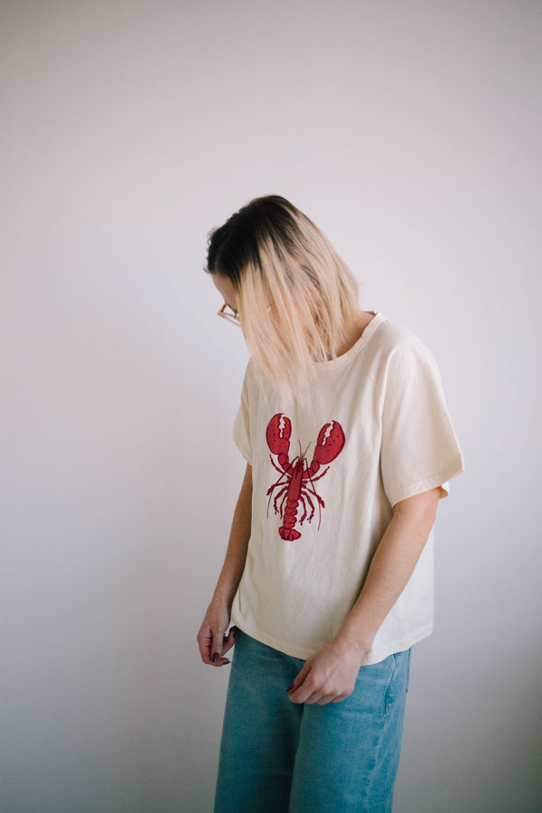 LOBSTER TS WOMAN