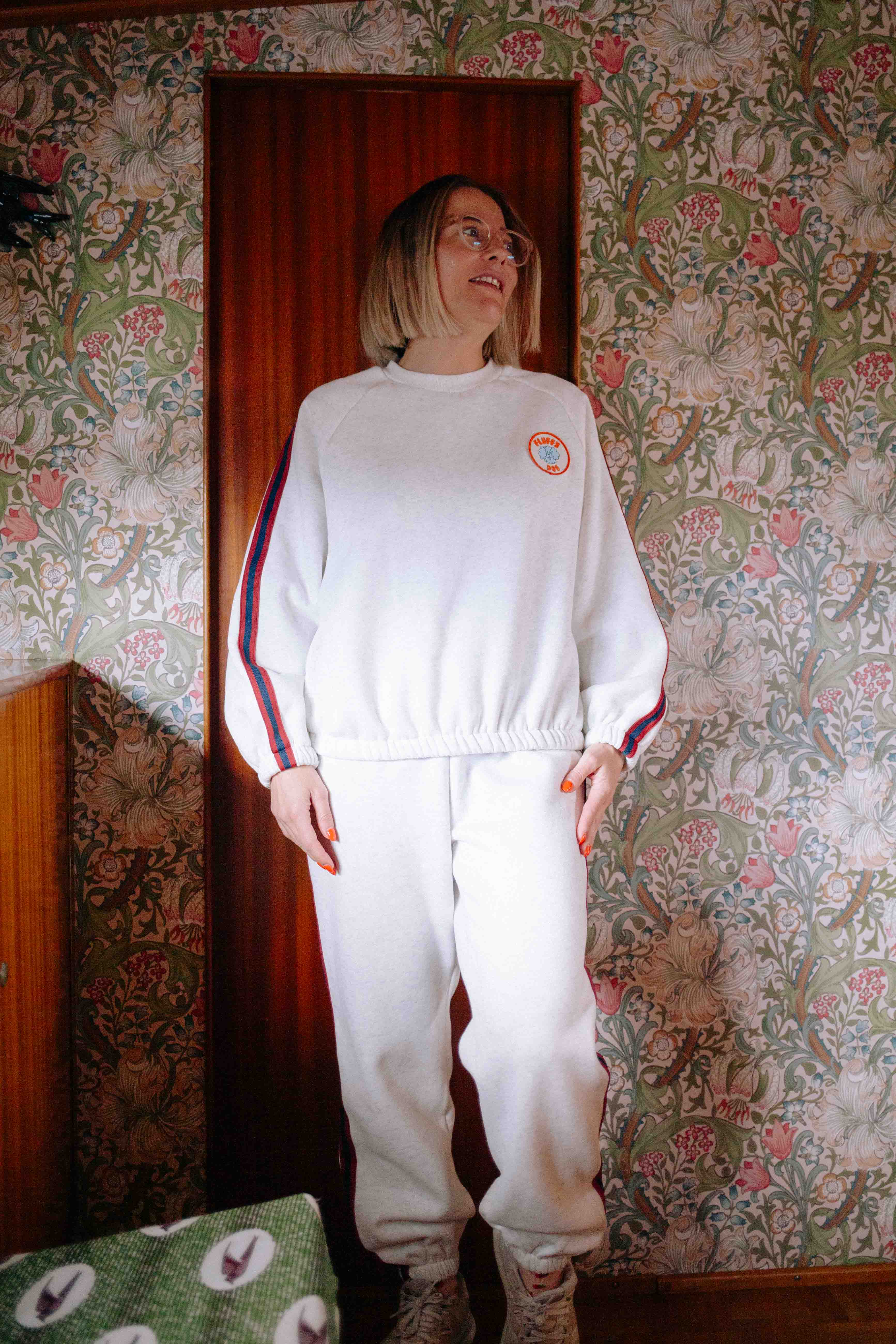 ENSEMBLE JOGGING FLUFFY DOG FEMME