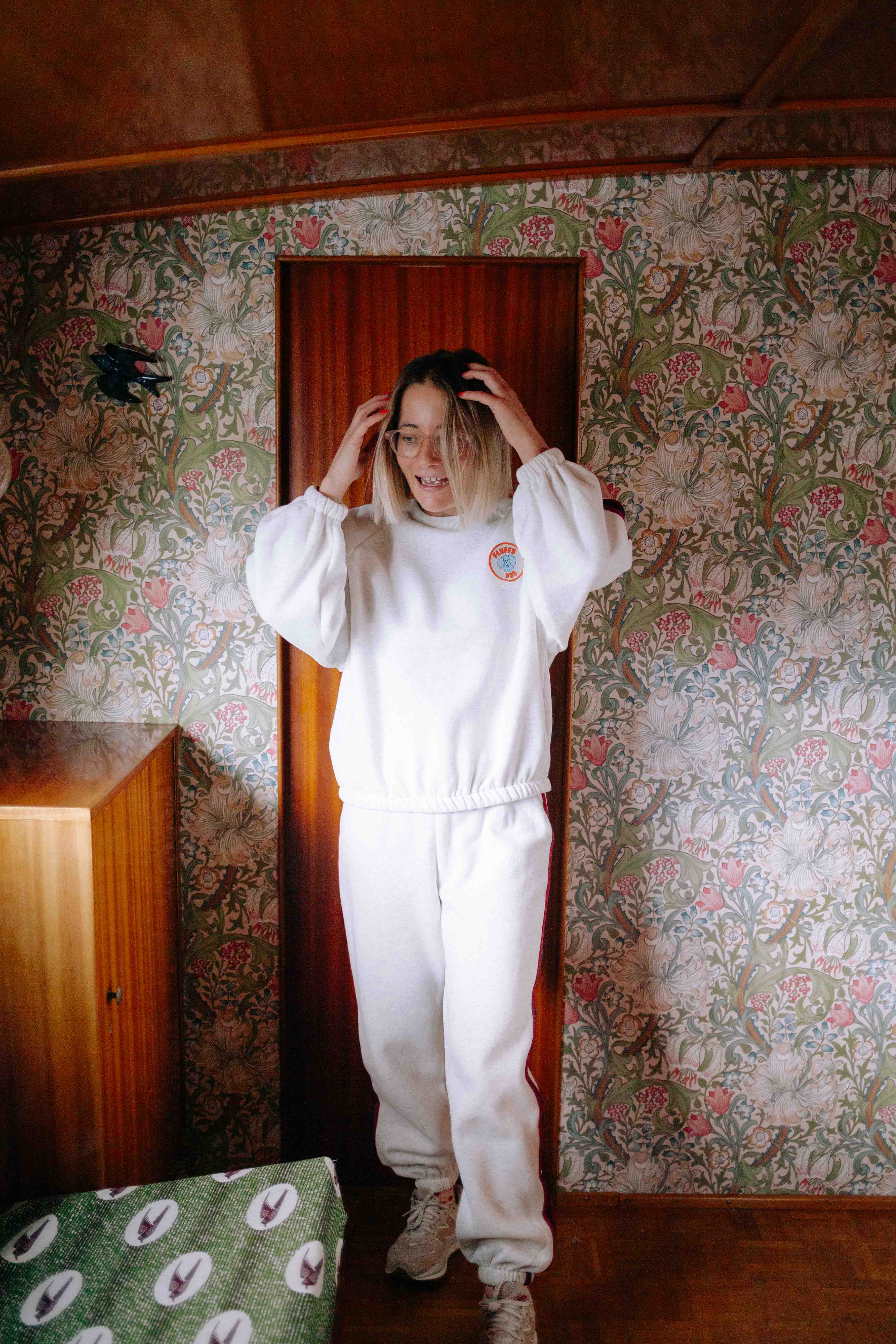 ENSEMBLE JOGGING FLUFFY DOG FEMME