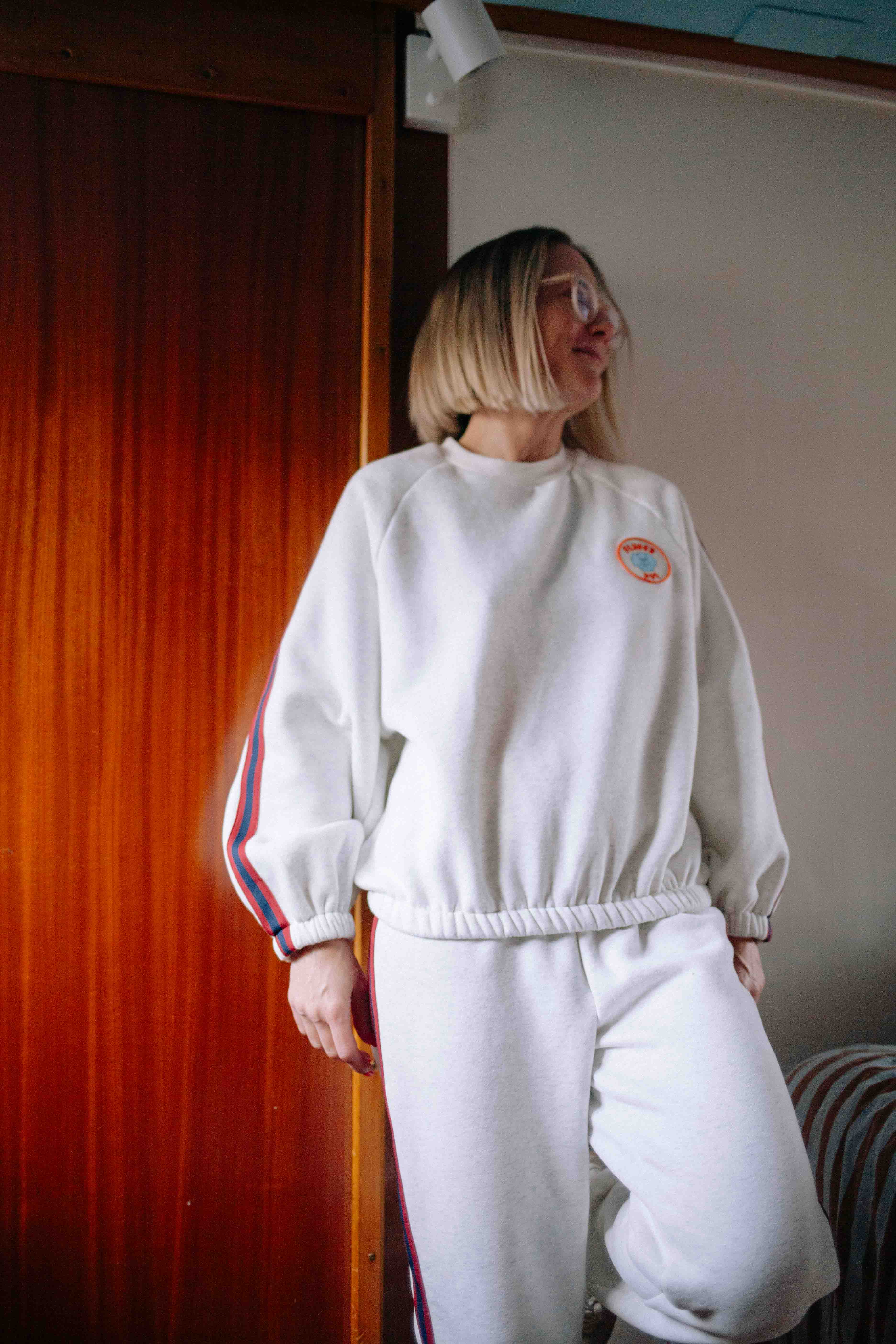 ENSEMBLE JOGGING FLUFFY DOG FEMME