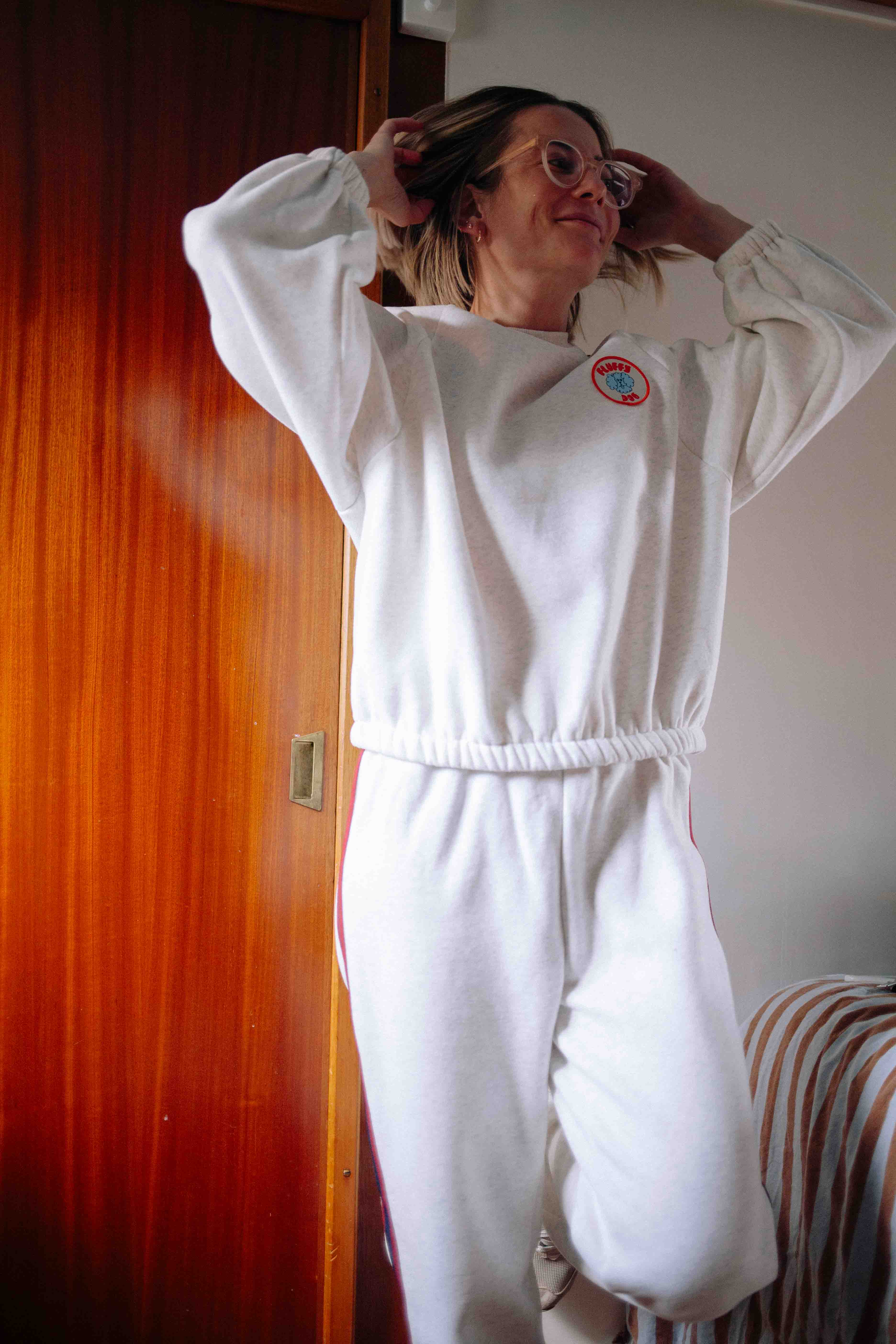 ENSEMBLE JOGGING FLUFFY DOG FEMME