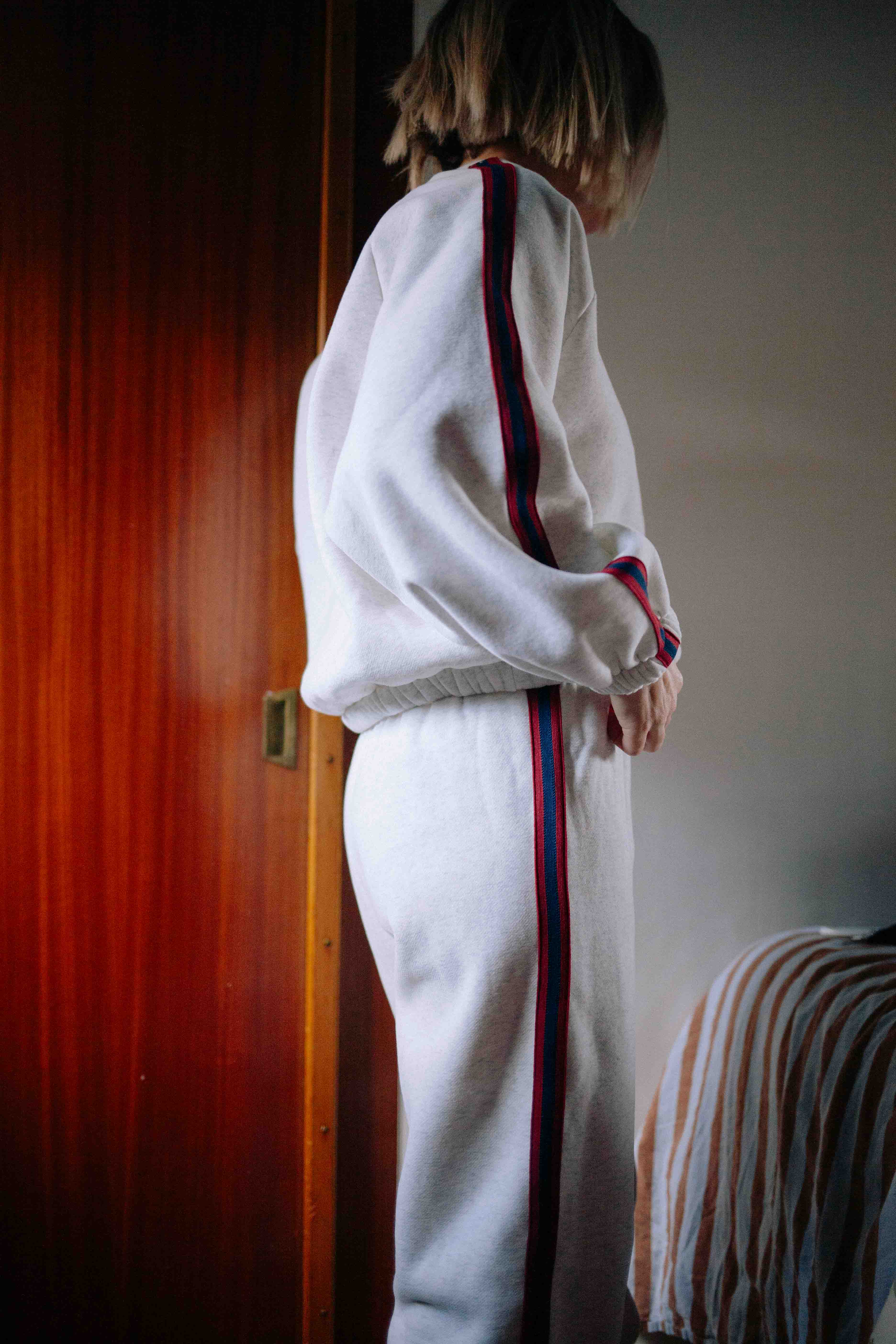 ENSEMBLE JOGGING FLUFFY DOG FEMME