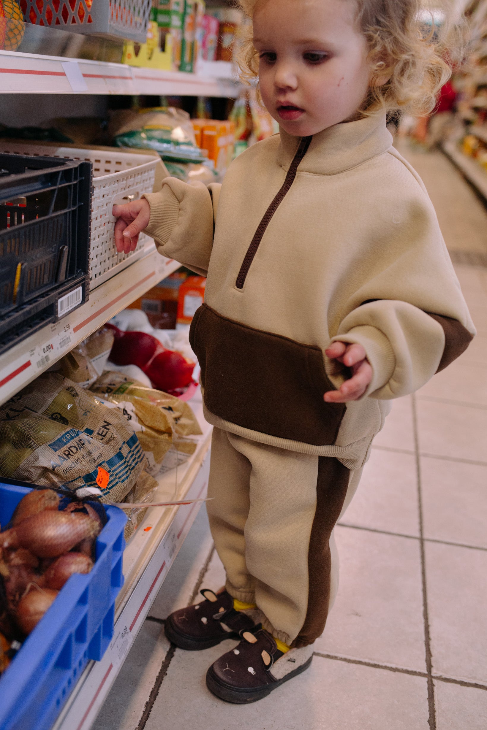 BEIGE KANGAROO POCKET SET