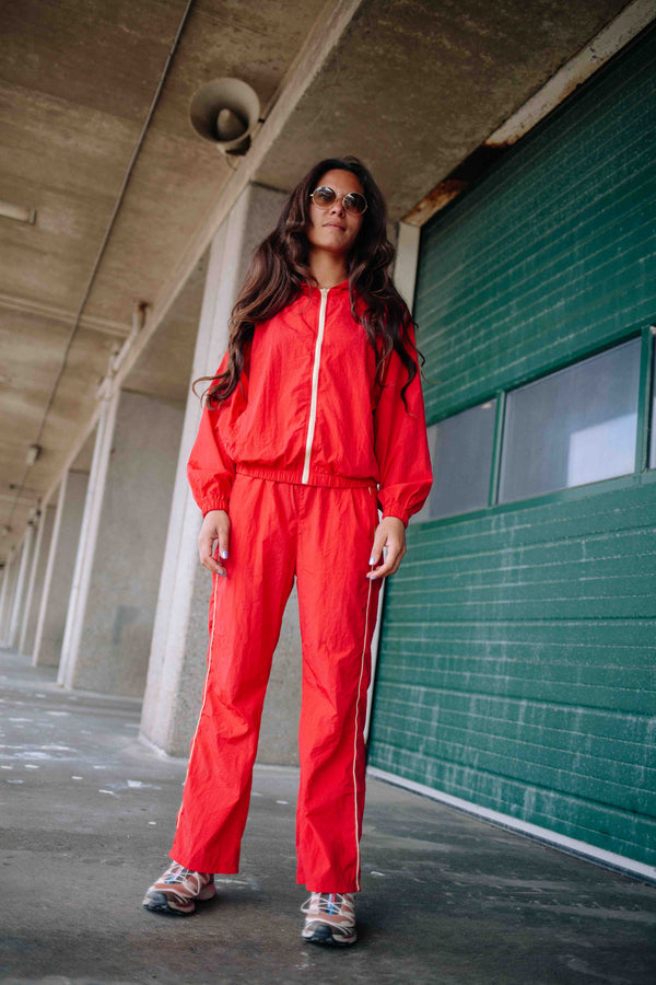 RED SPORTY SET WOMAN