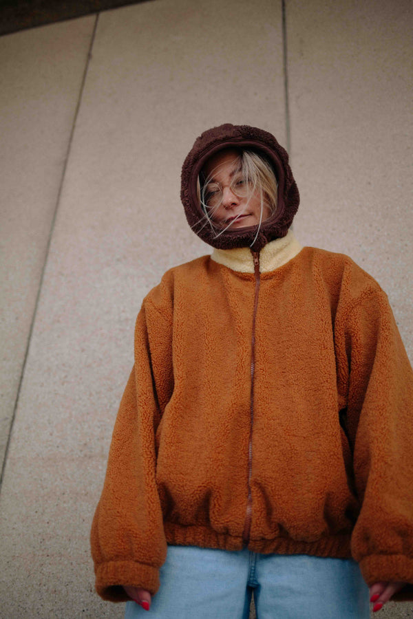 BROWN BALACLAVA WOMAN