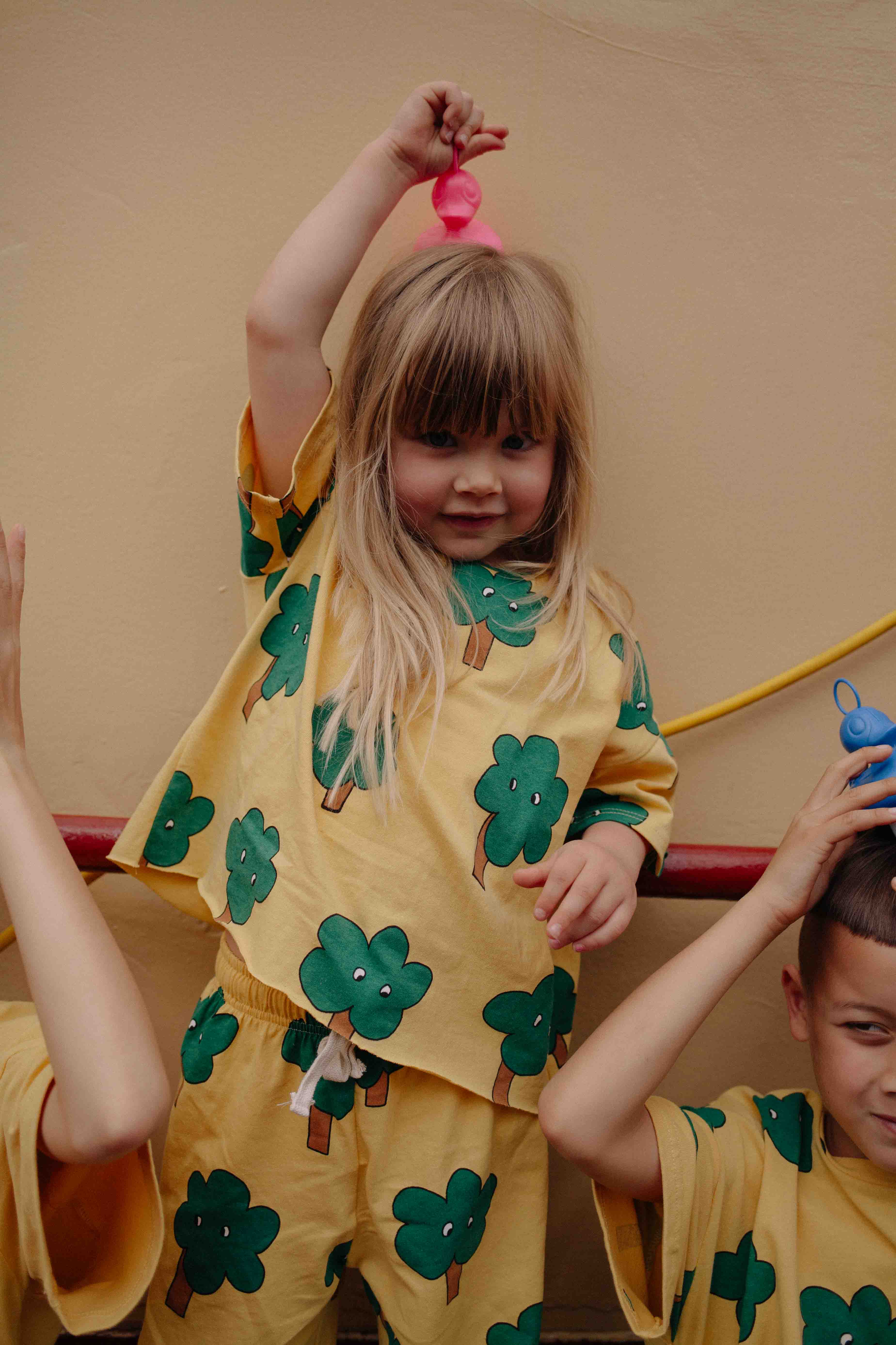 HAPPY TREE YELLOW TS SET
