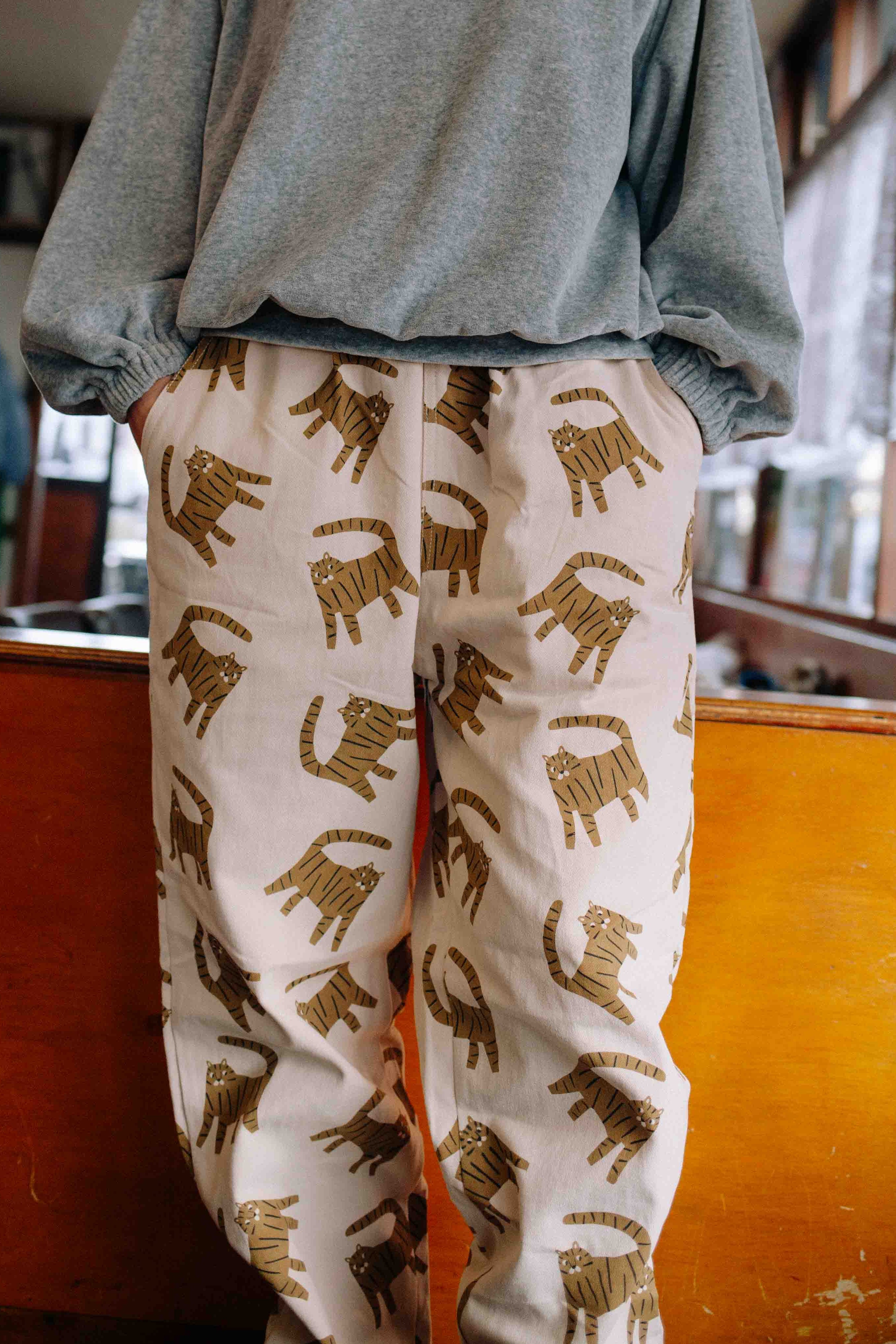 PANTALON TIGRE FEMME