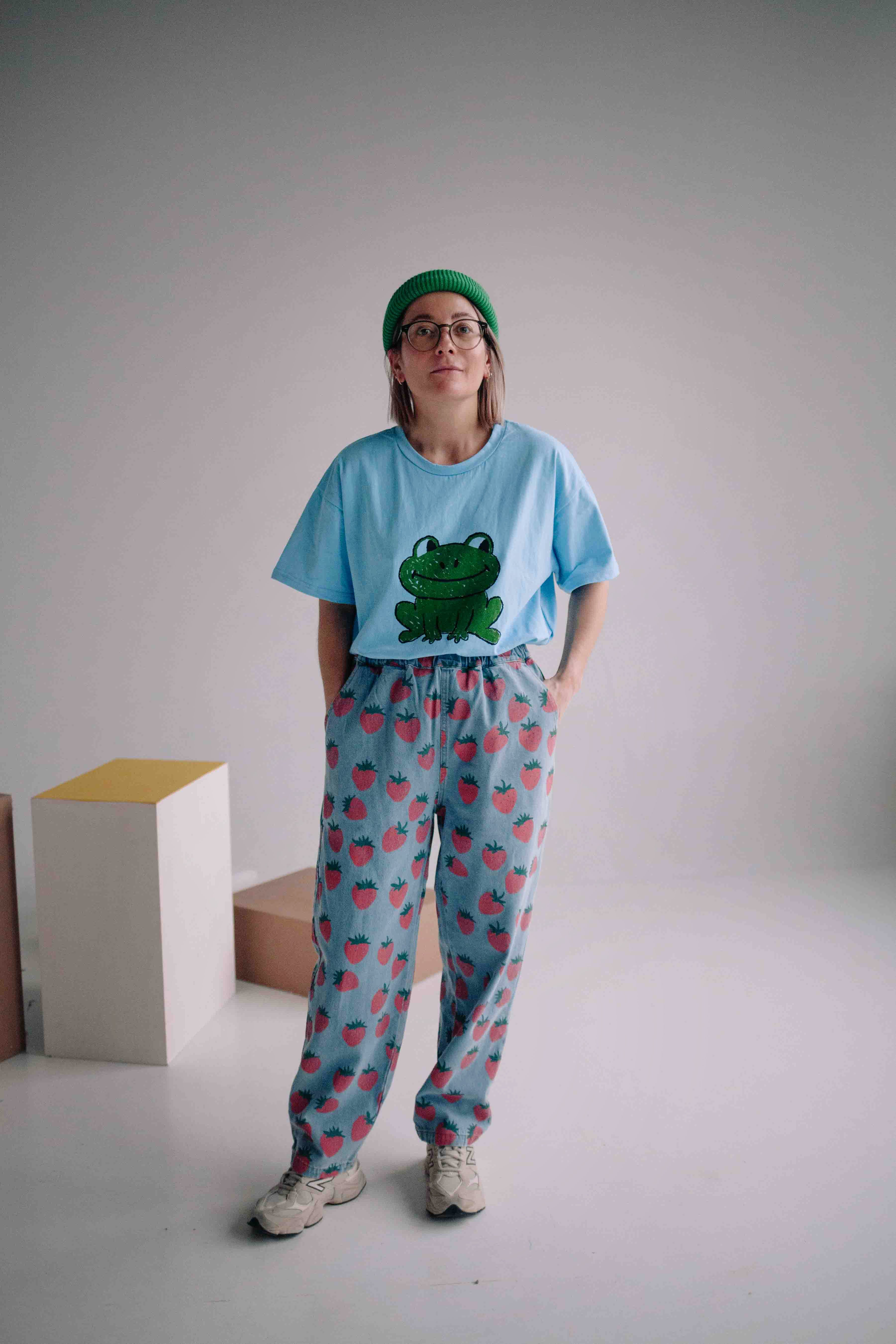 STRAWBERRY JEANS WOMAN