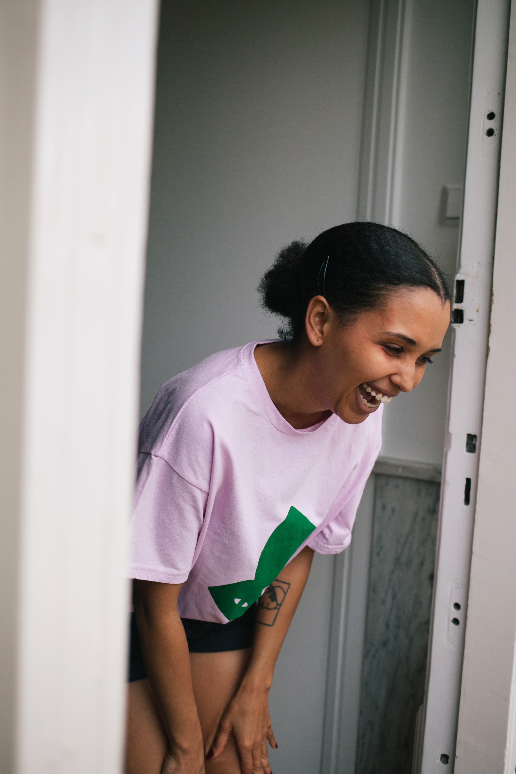 COTTON CANDY T-SHIRT X OLU 'OLU MUM