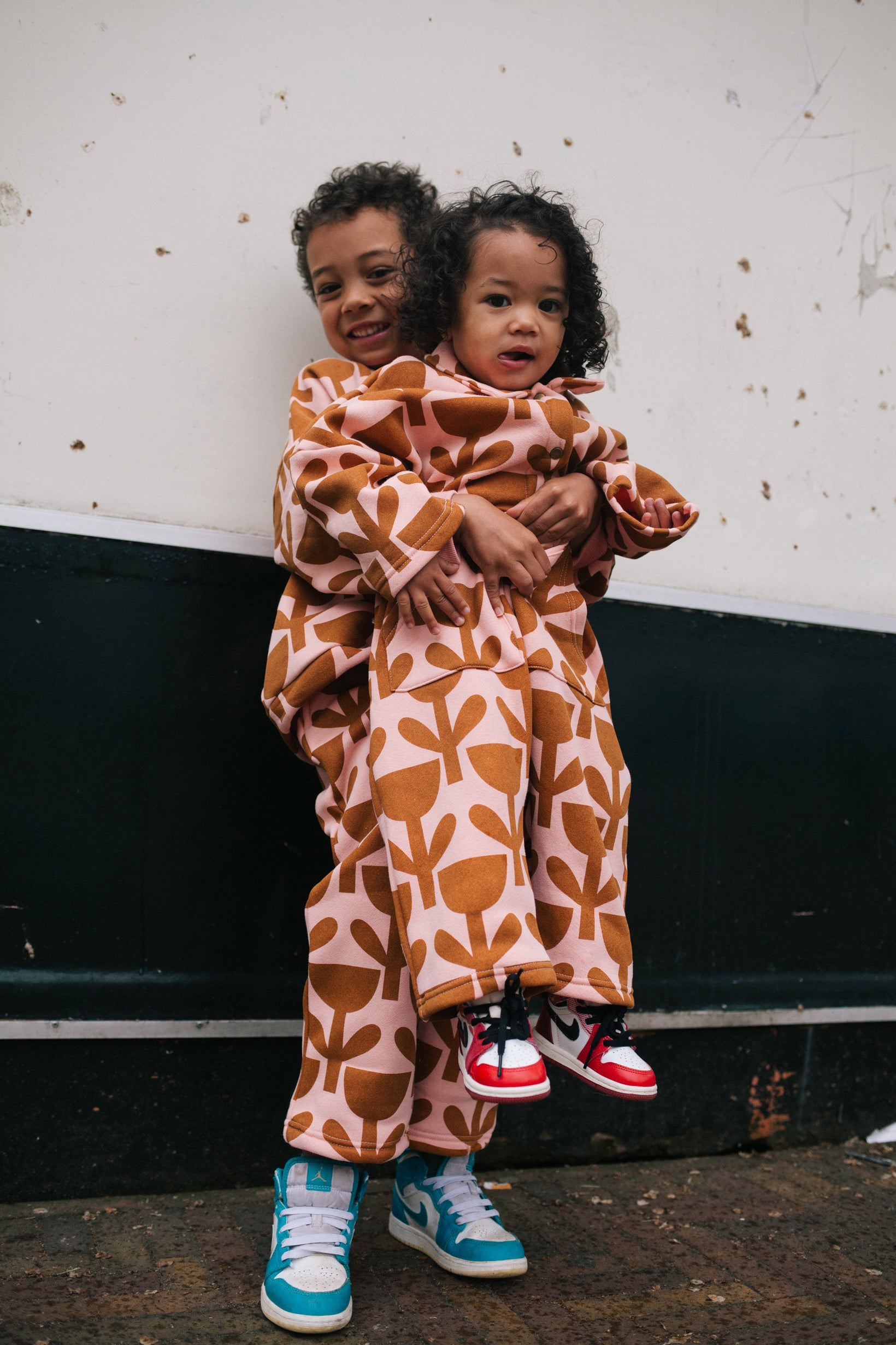 FLOWER JUMPSUIT BROWN X JENNIFER BOURON