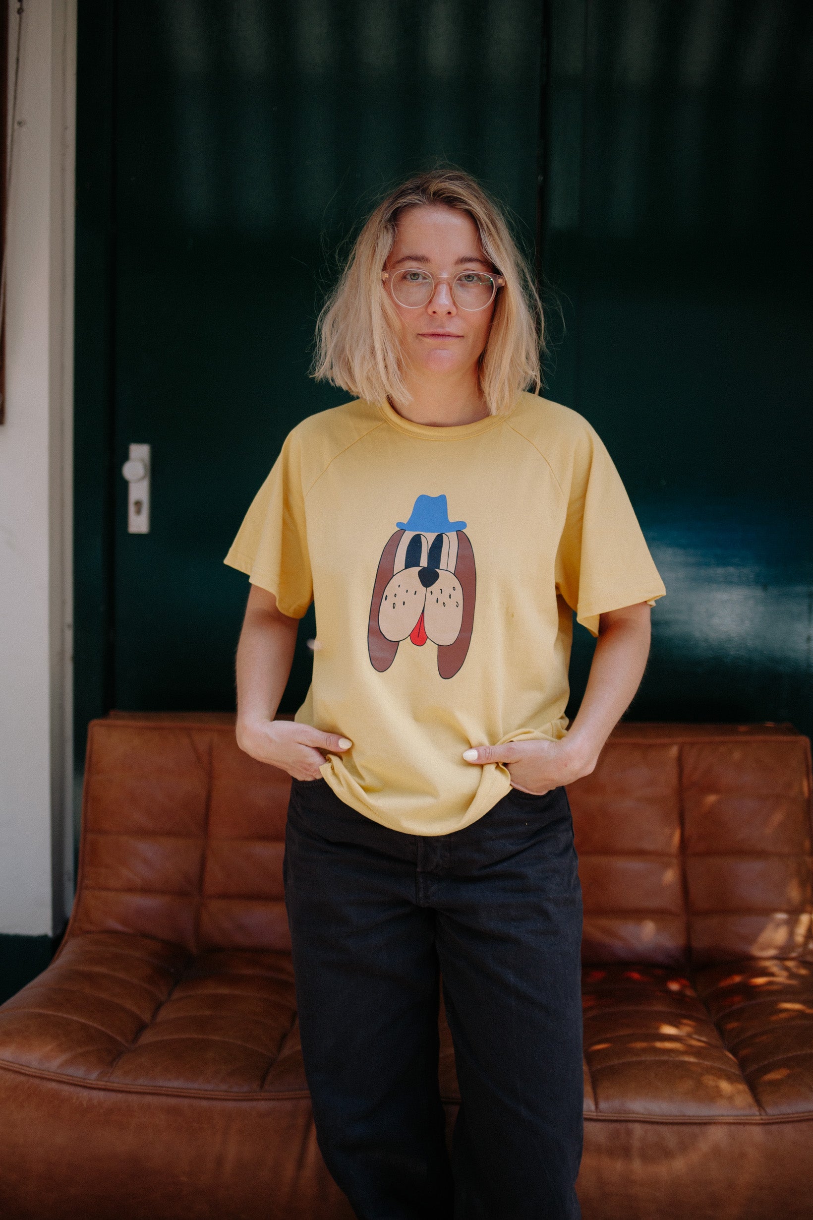 CLASSY DOG TS WOMAN