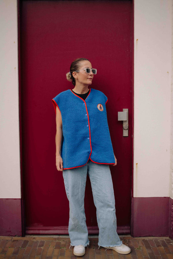 VESTE SANS MANCHE HELLO DOG FEMME