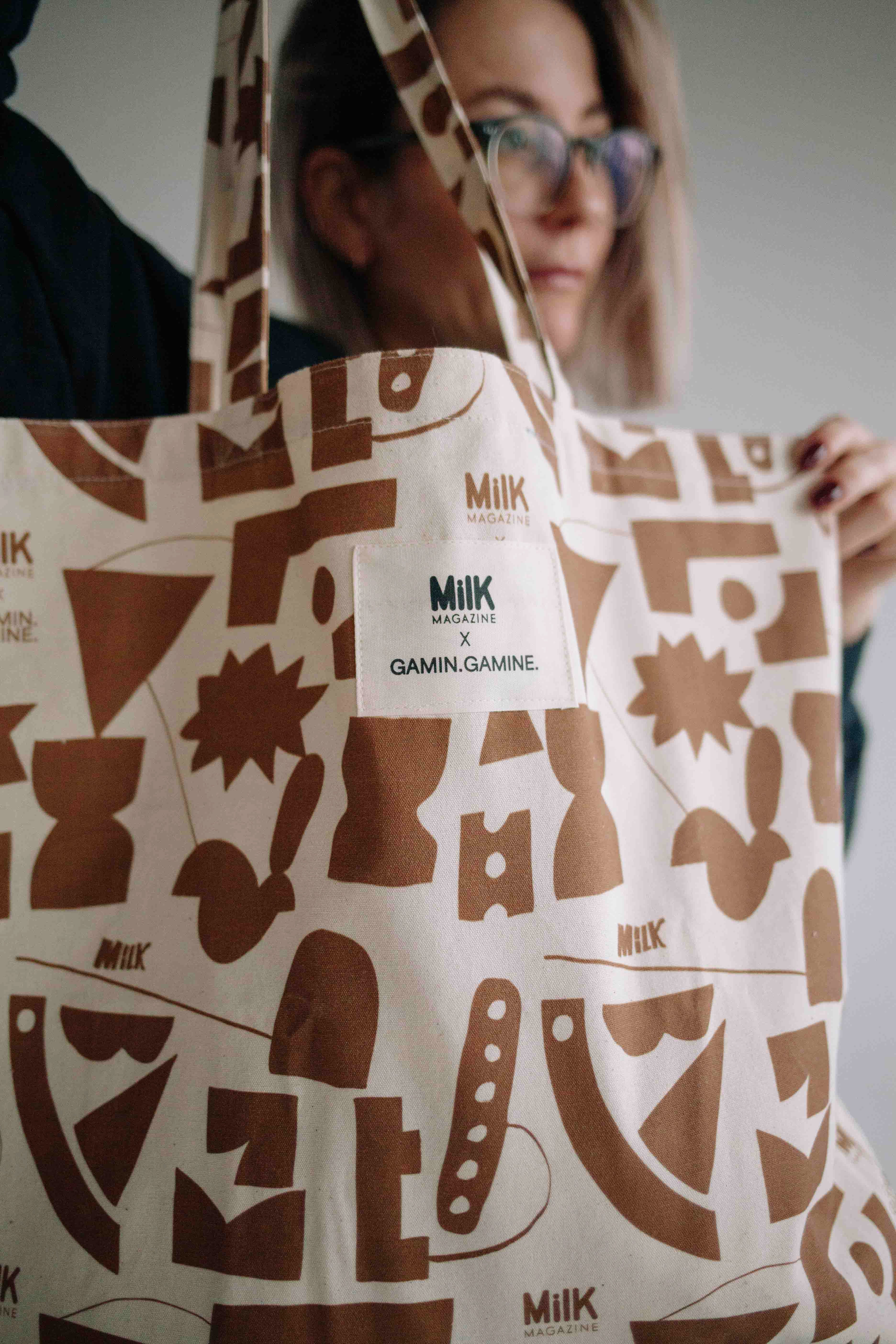 CHOCO MILK TOTE