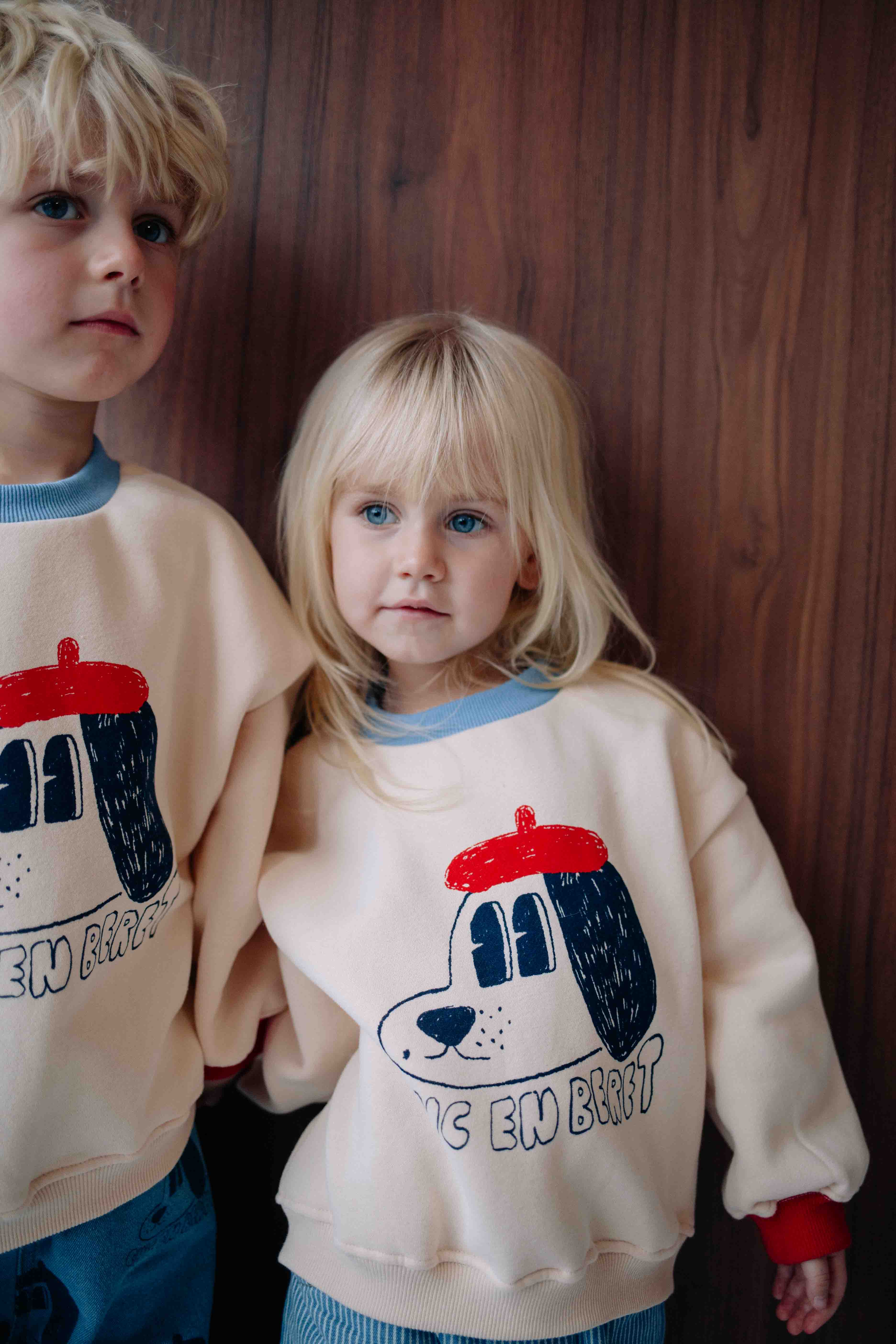 BERET DOG SWEATSHIRT