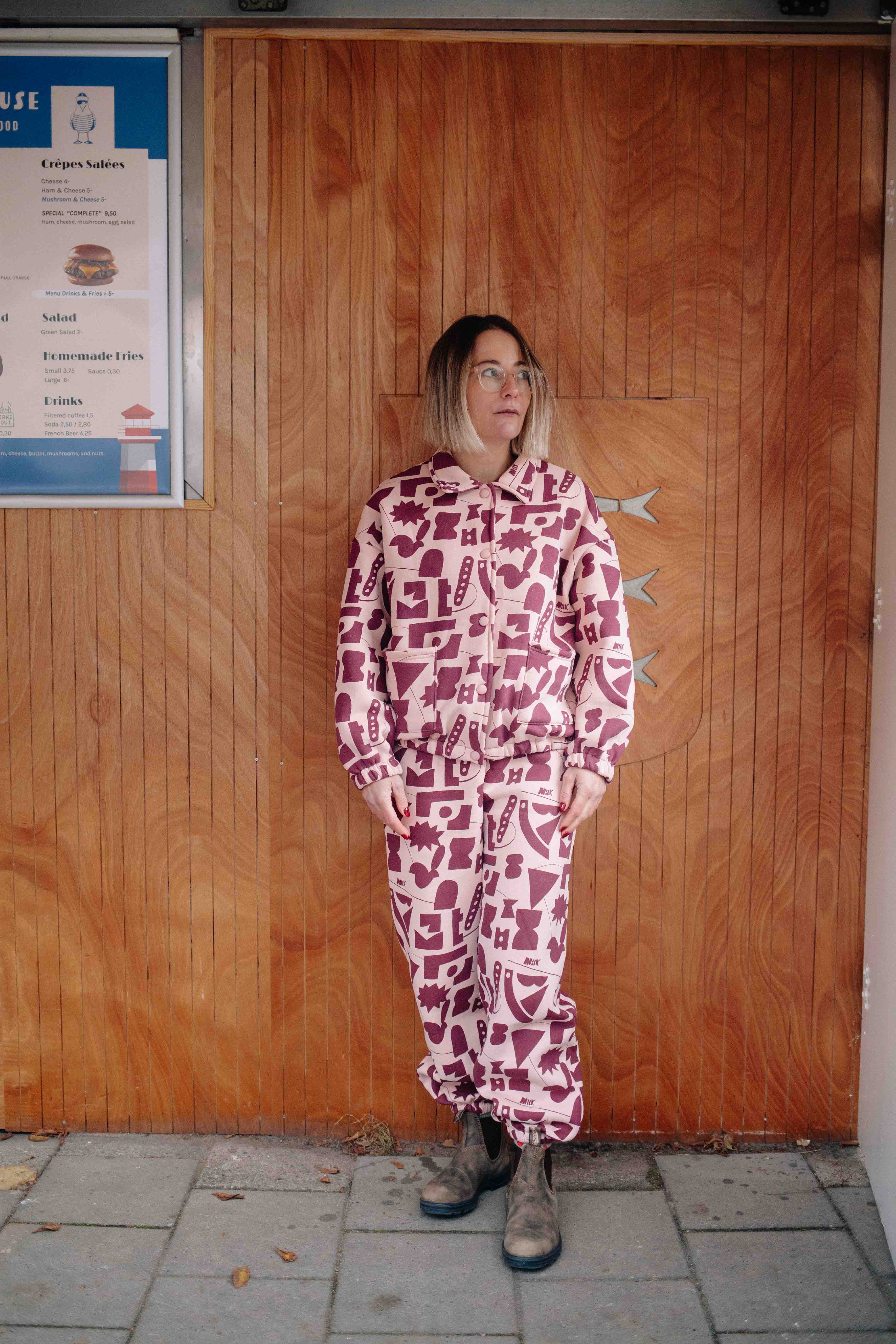 STRAWBERRY MILK SET WOMAN