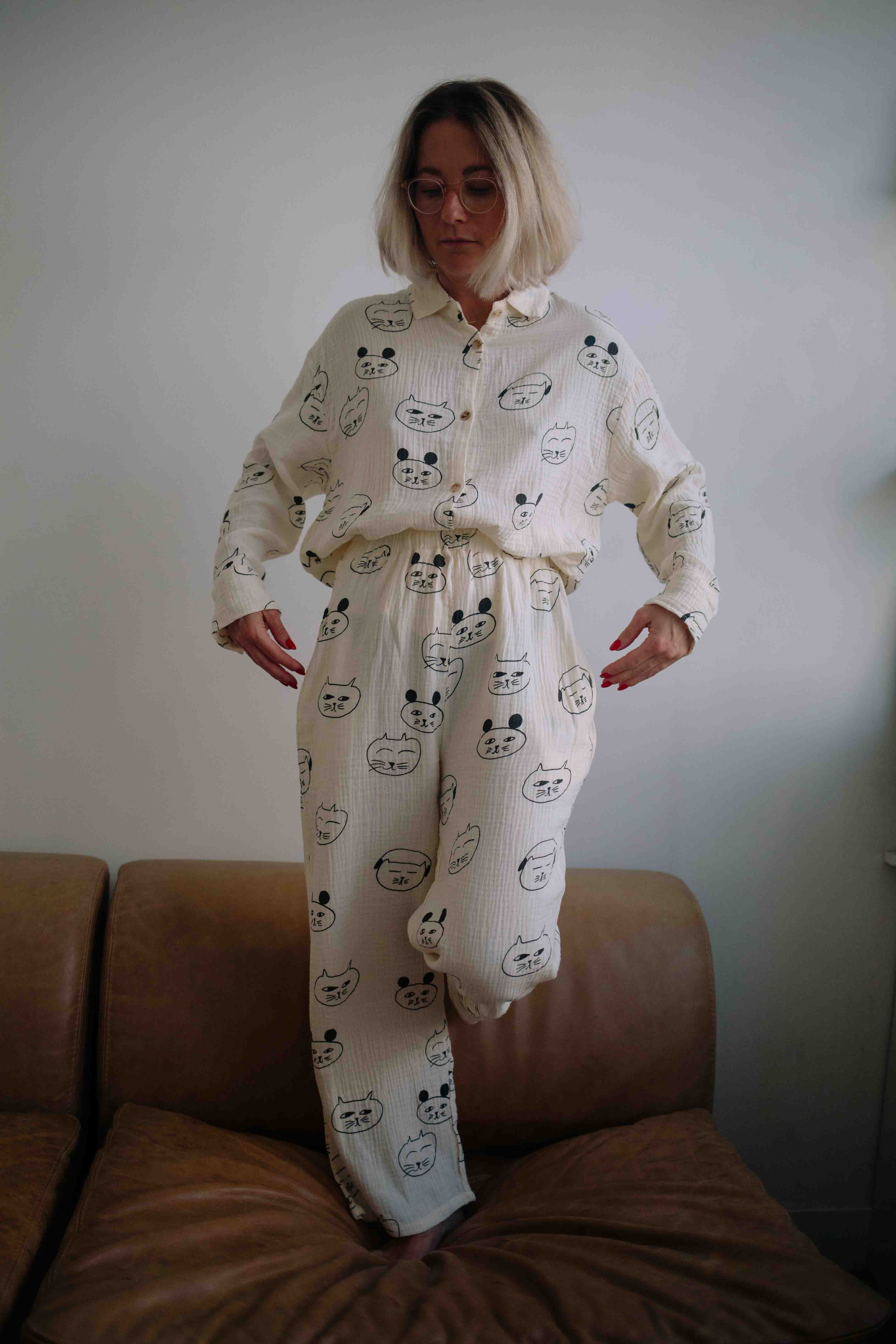 MEOW MOOD SET WOMAN