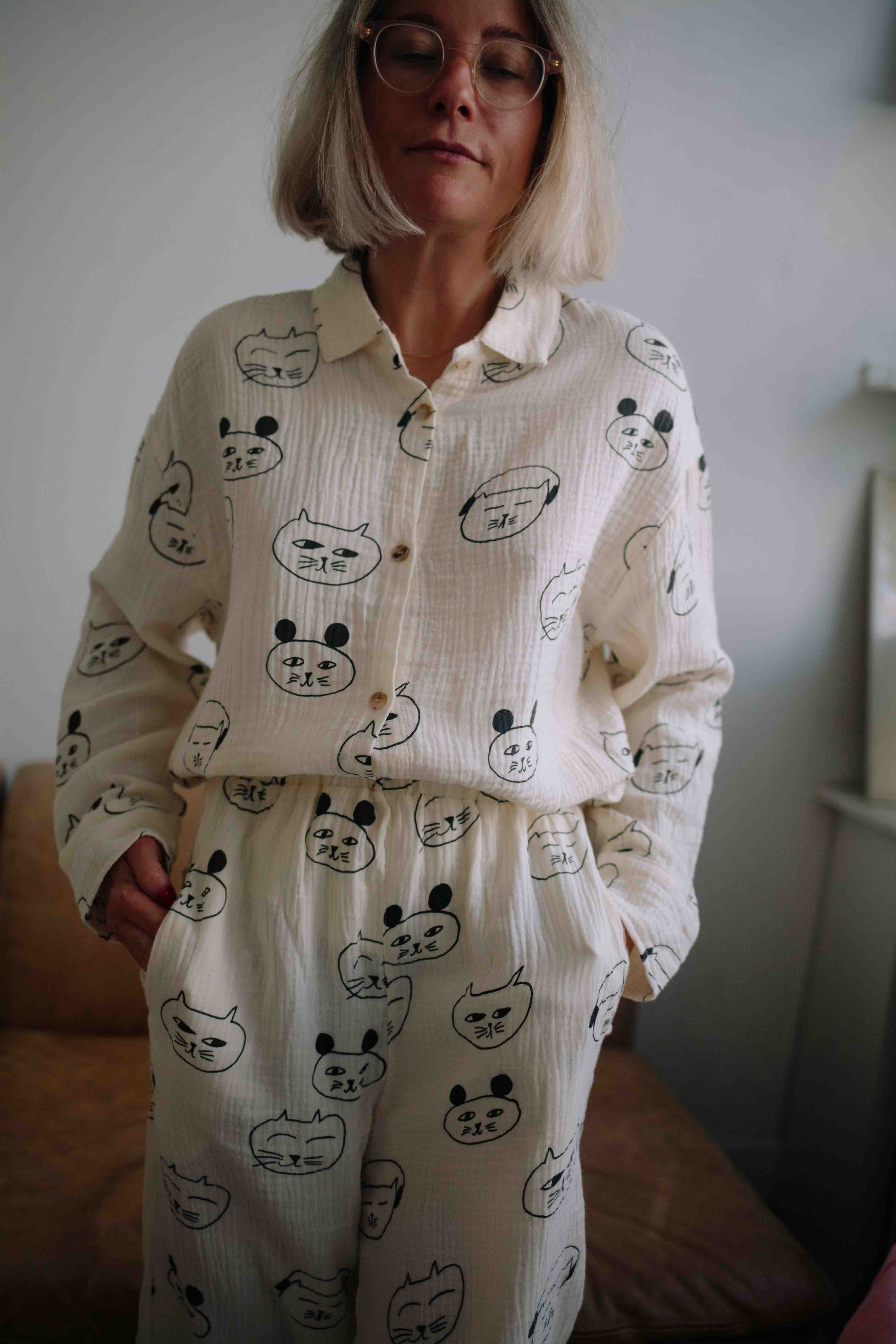 MEOW MOOD SET WOMAN