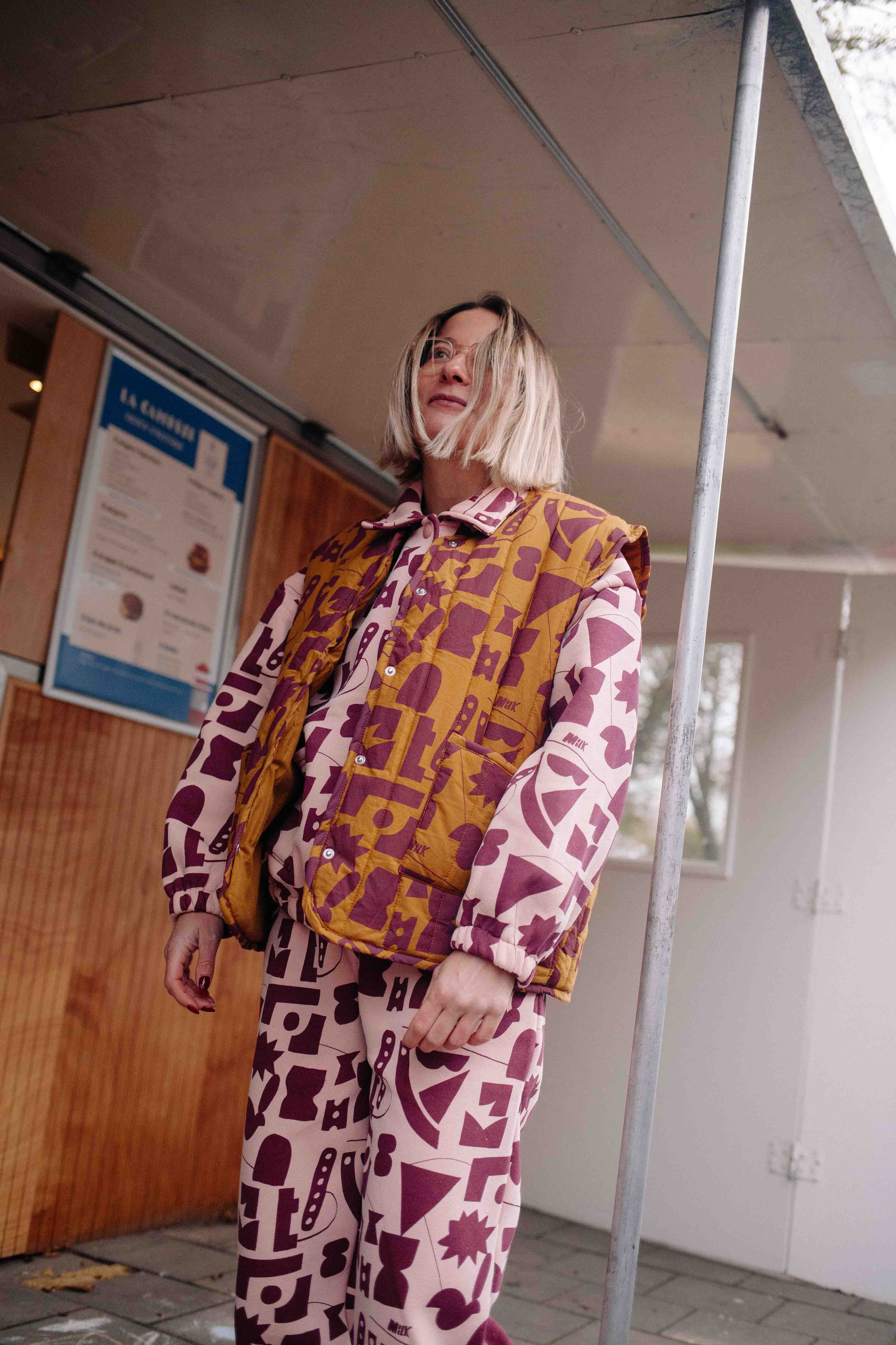 STRAWBERRY MILK SET WOMAN