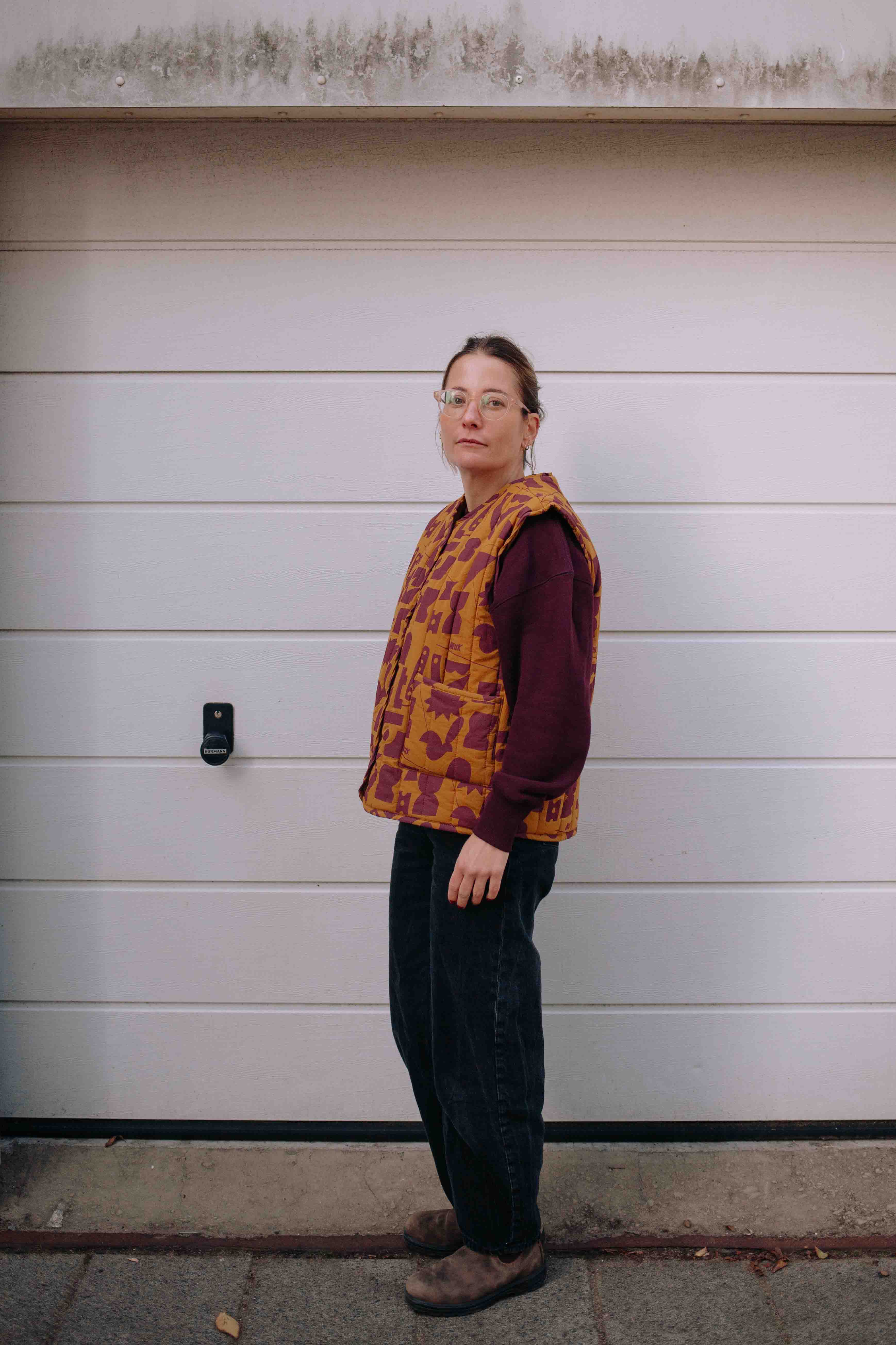 CAFÉ AU MILK VEST WOMAN