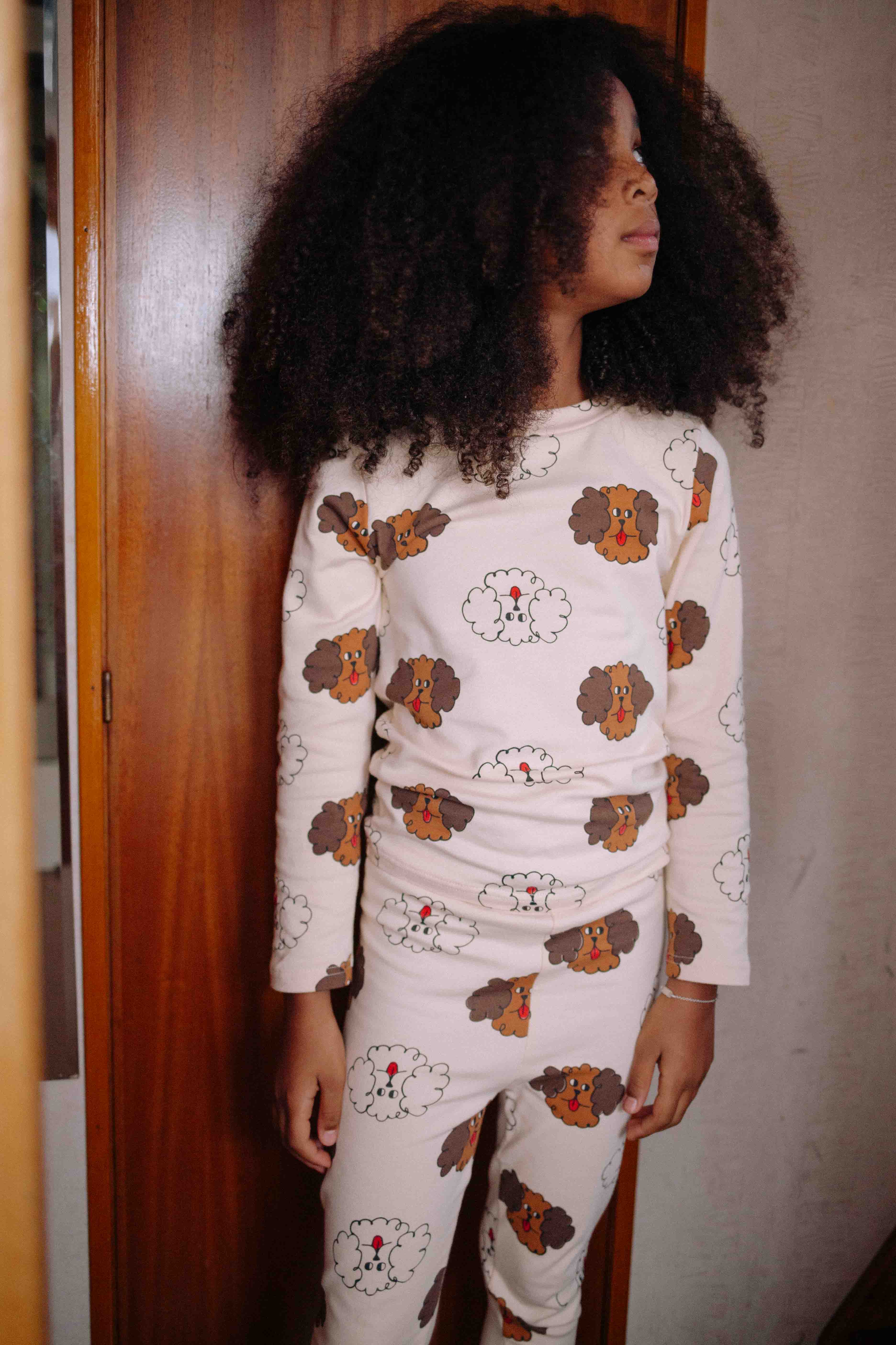 ENSEMBLE MARRON LEGGING FLUFFY DOG 