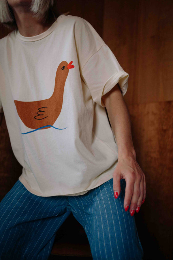 SWIMMING DUCK TS WOMAN