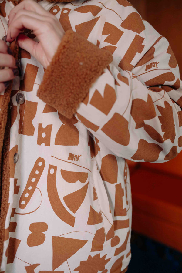 FLUFFY CHOCOLATE MILK COAT WOMAN