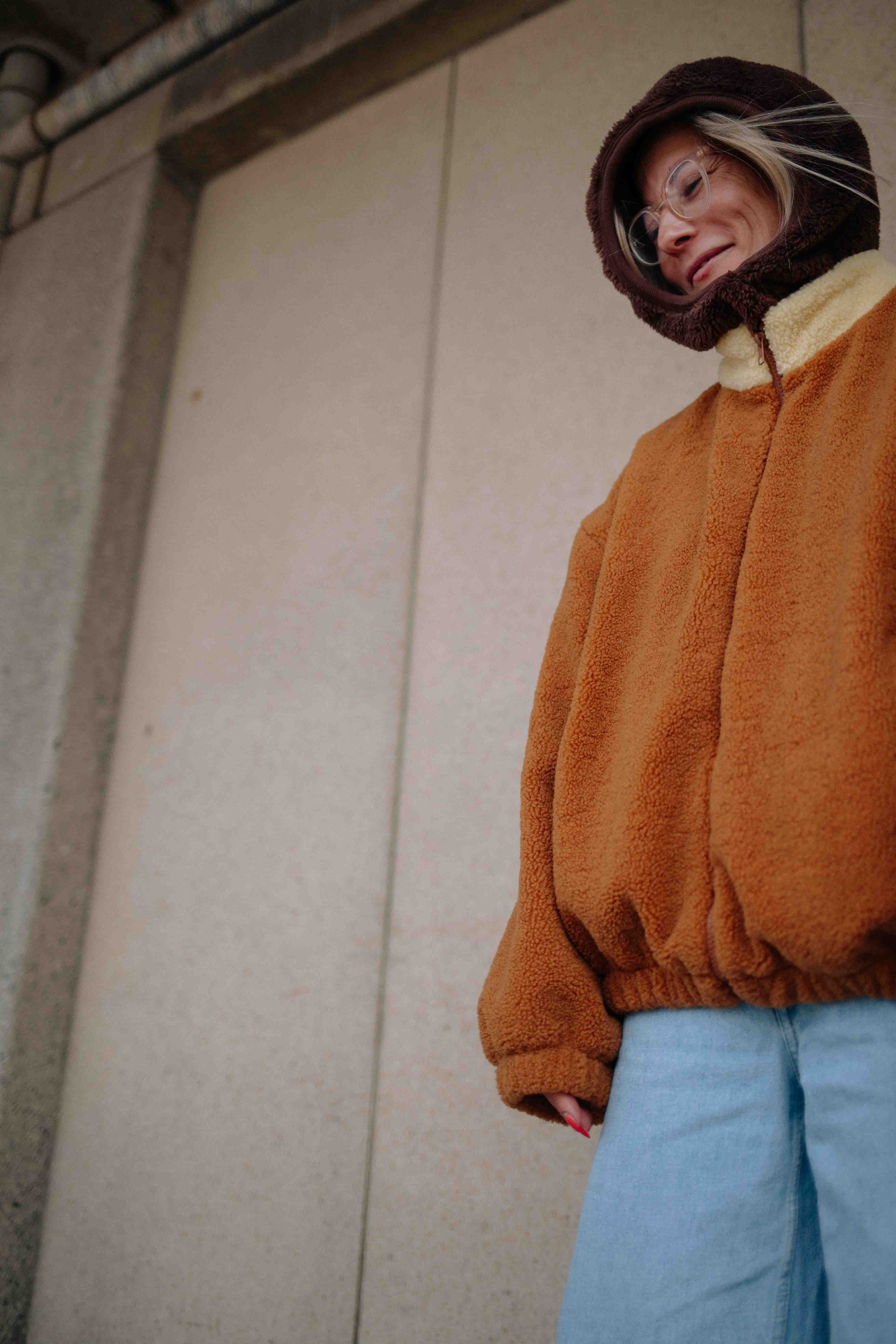 BROWN BALACLAVA WOMAN