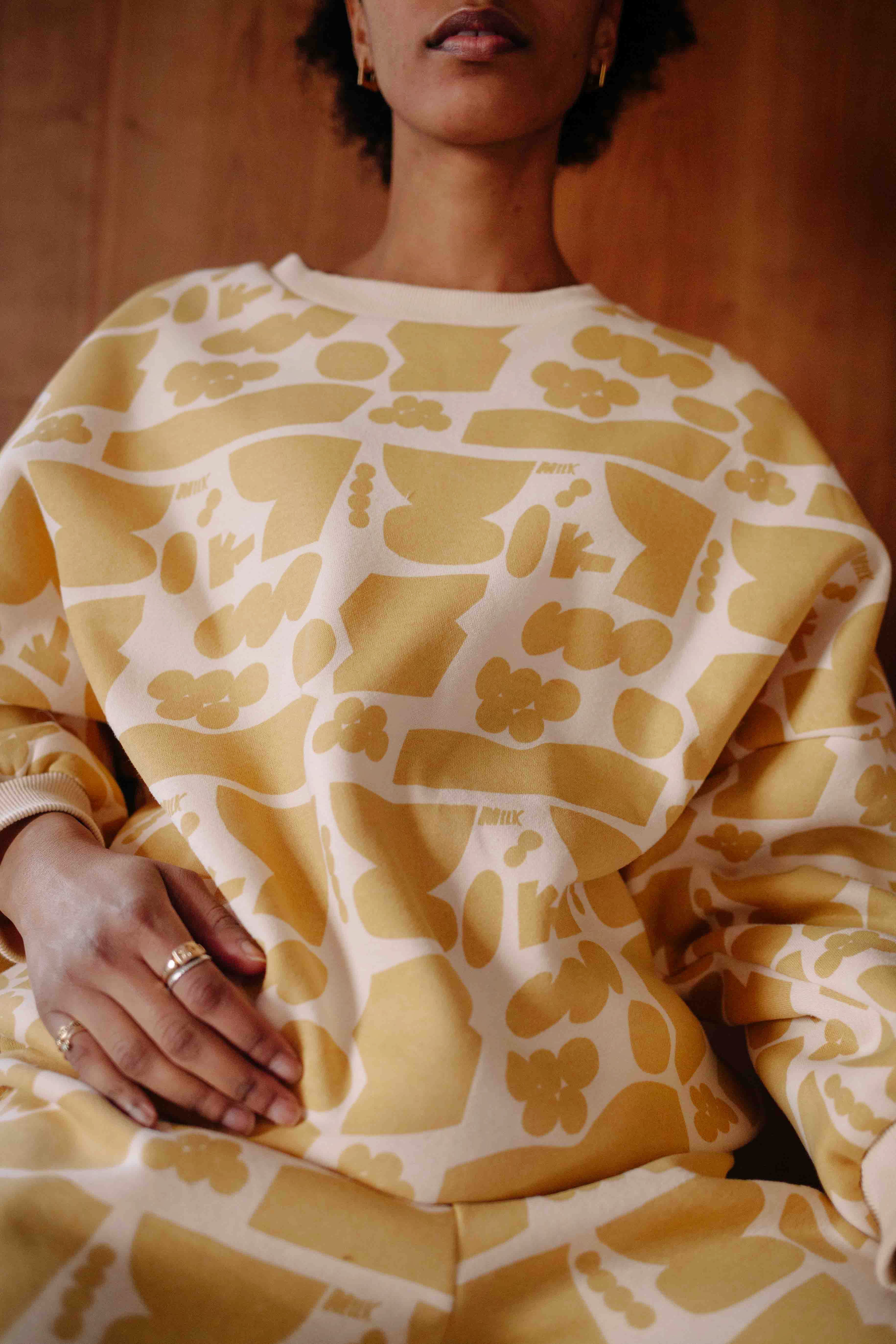 BANANA MILK SET WOMAN