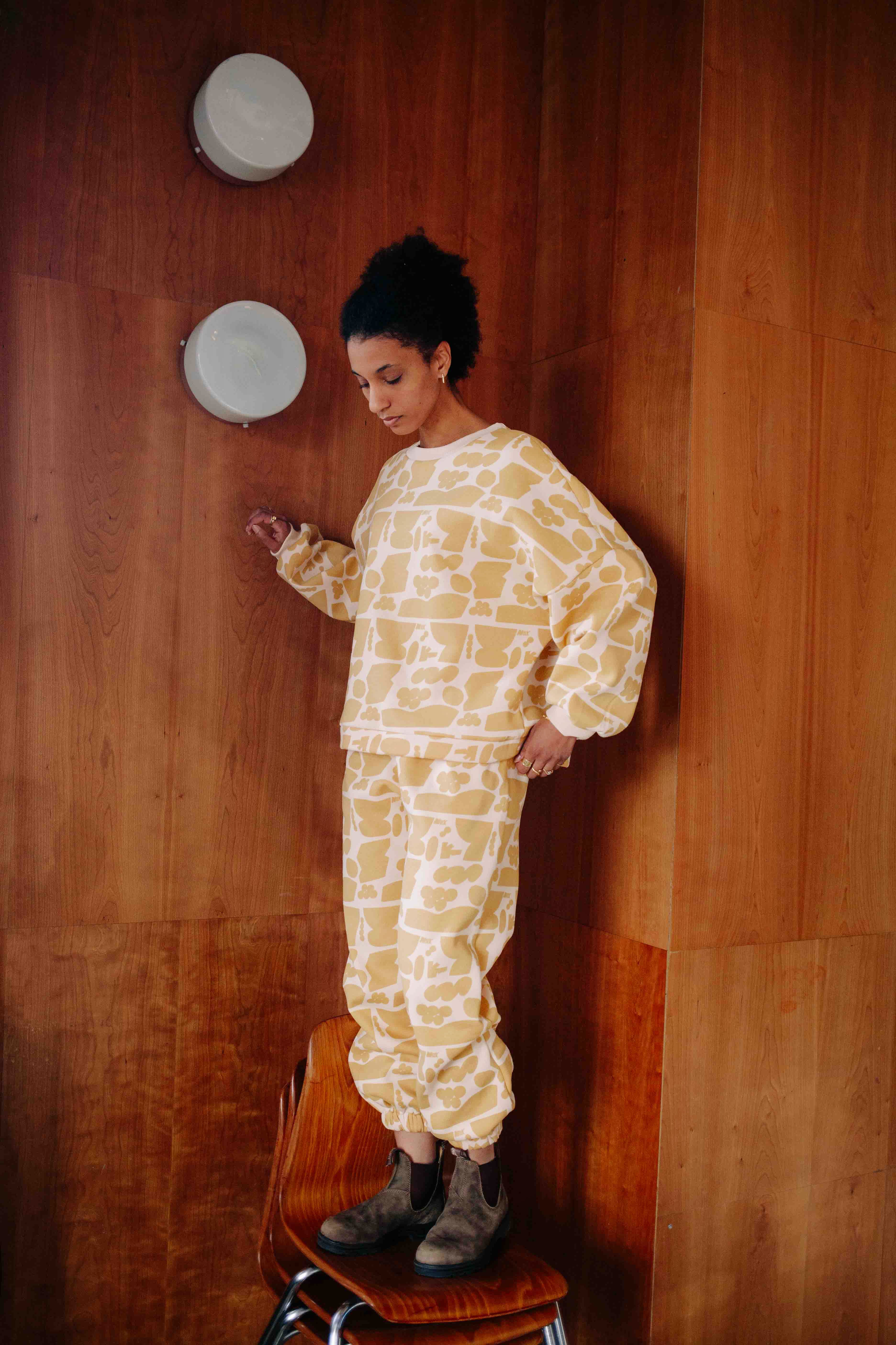 BANANA MILK SET WOMAN